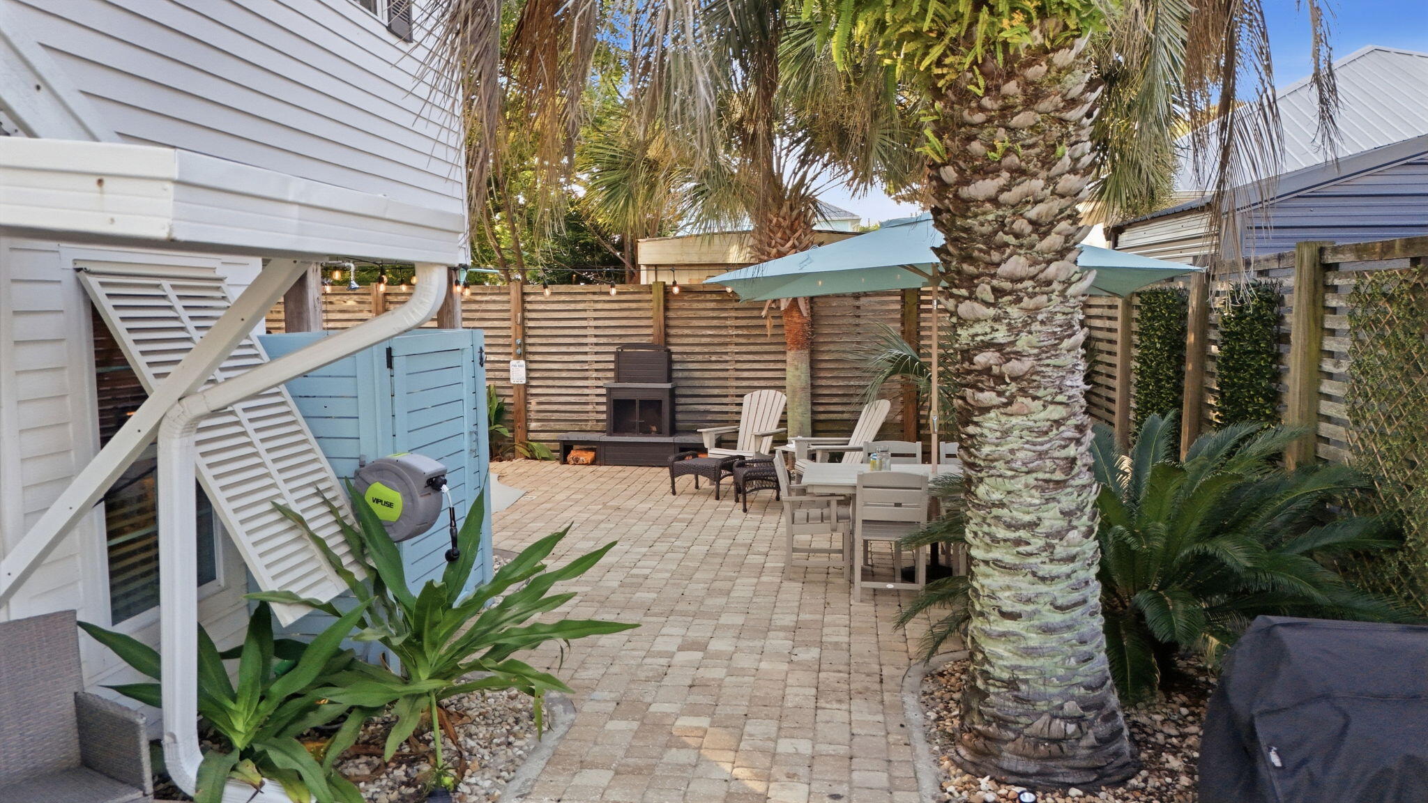 Laguna Beach Estates 5th Add - Residential