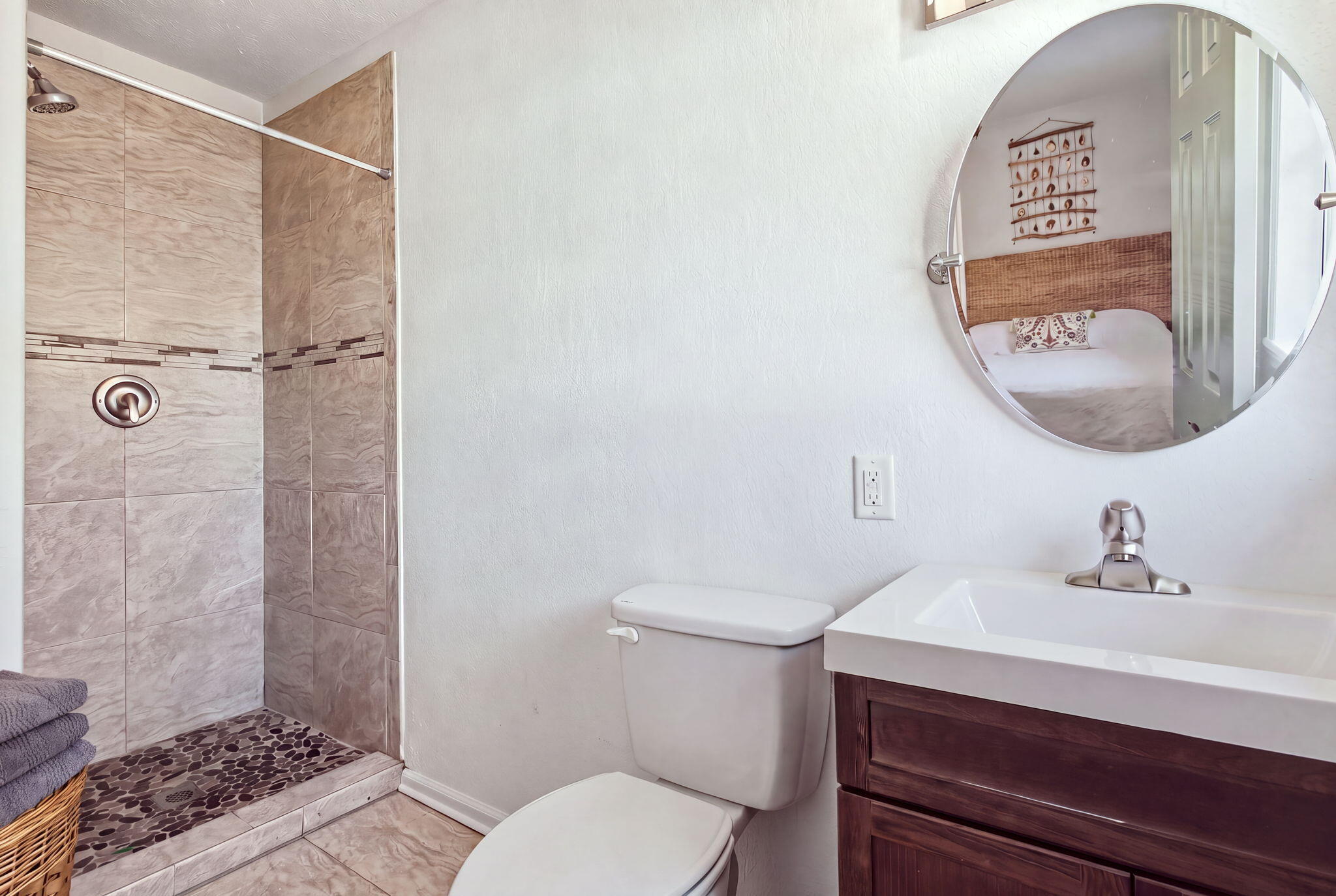 Laguna Beach Estates 5th Add - Residential