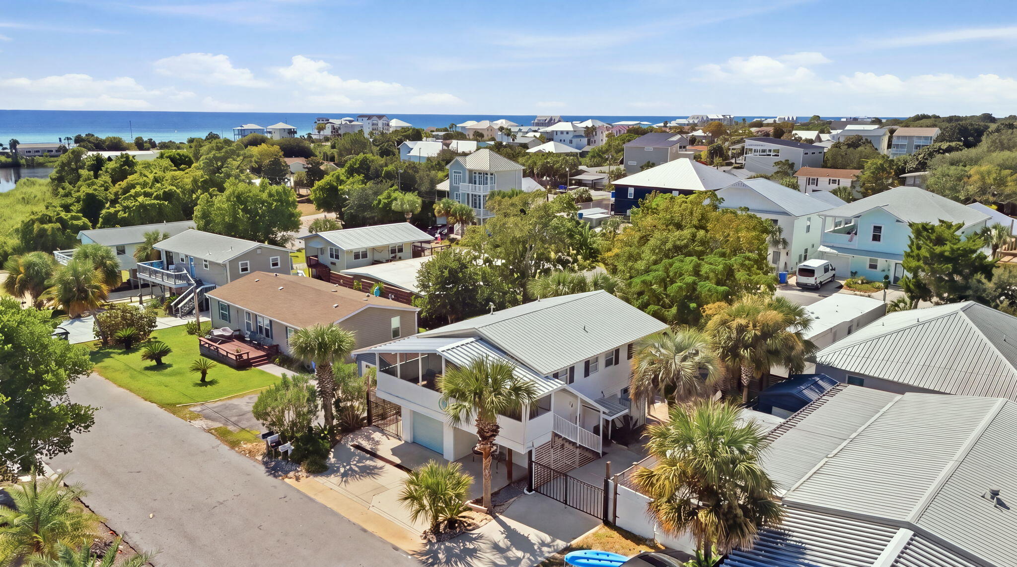 Laguna Beach Estates 5th Add - Residential