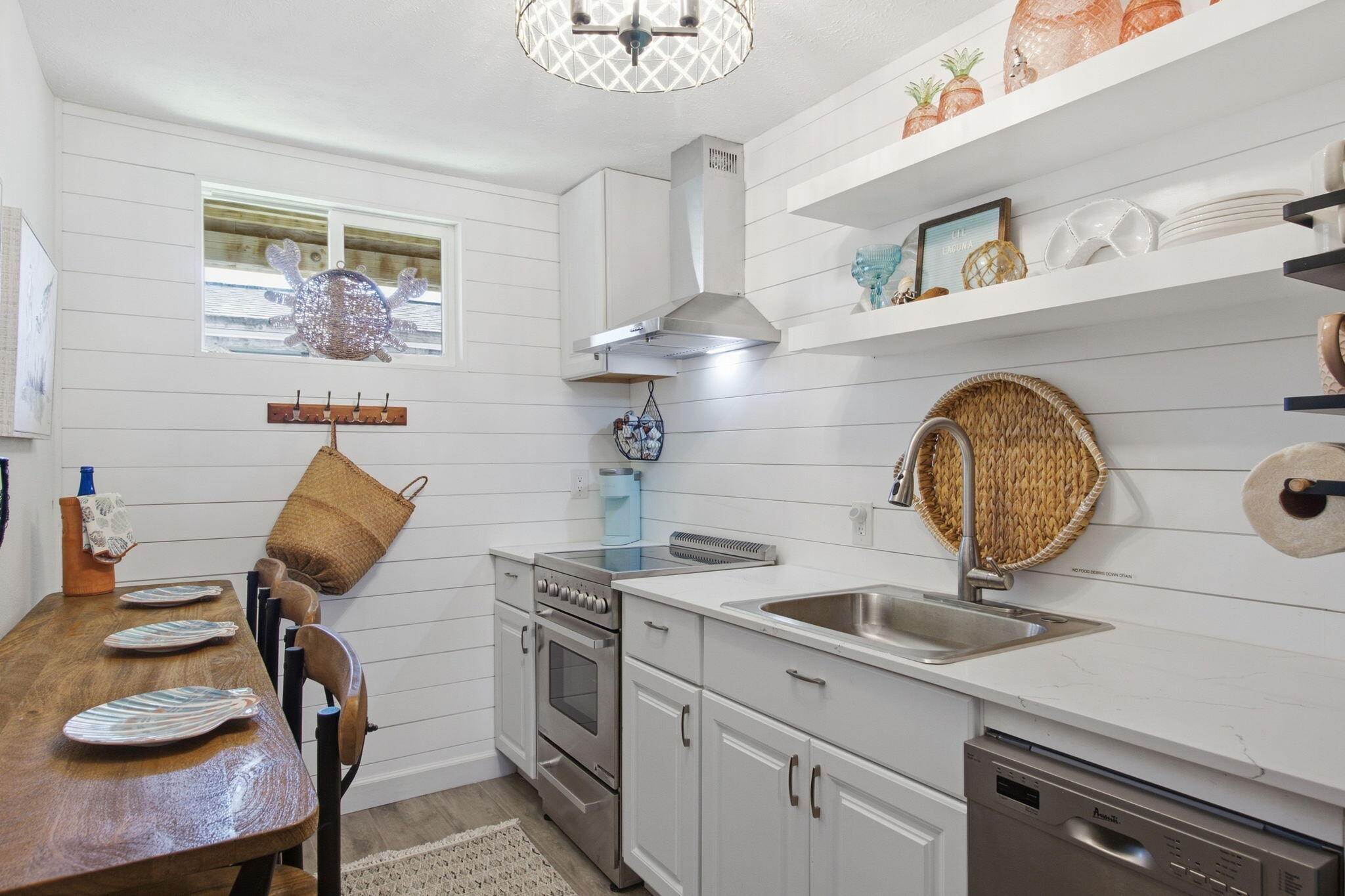 Laguna Beach Estates 5th Add - Residential