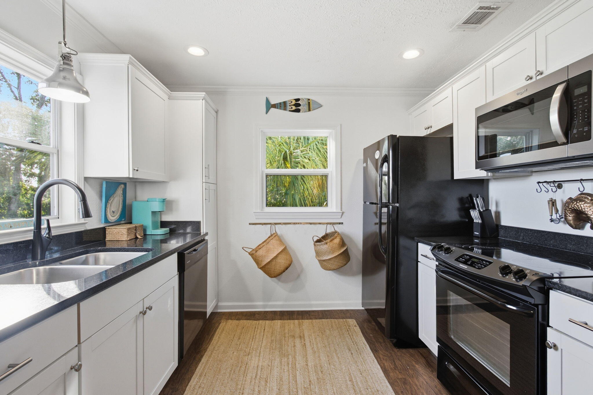 Laguna Beach Estates 5th Add - Residential