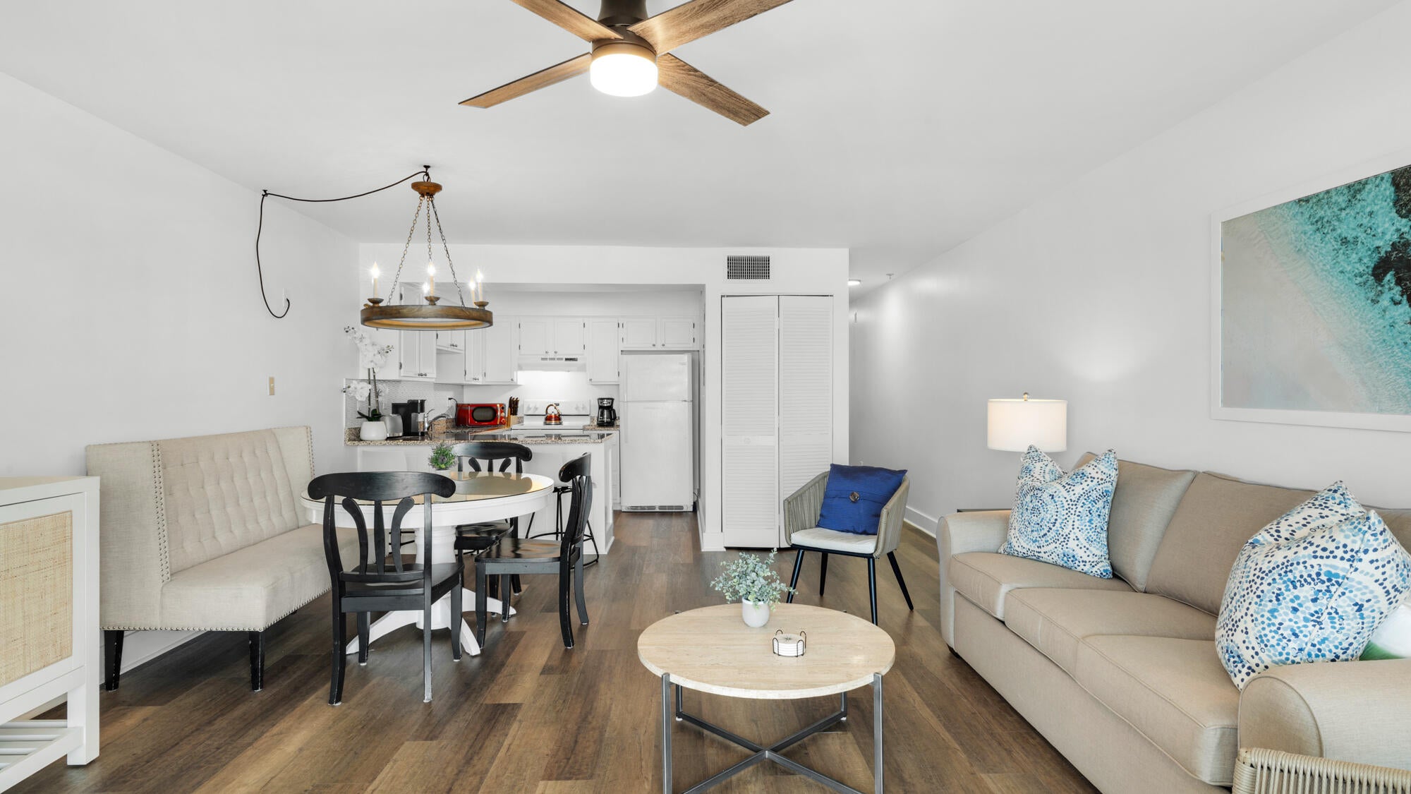 COMMODORE'S RETREAT LIMITED C - Residential