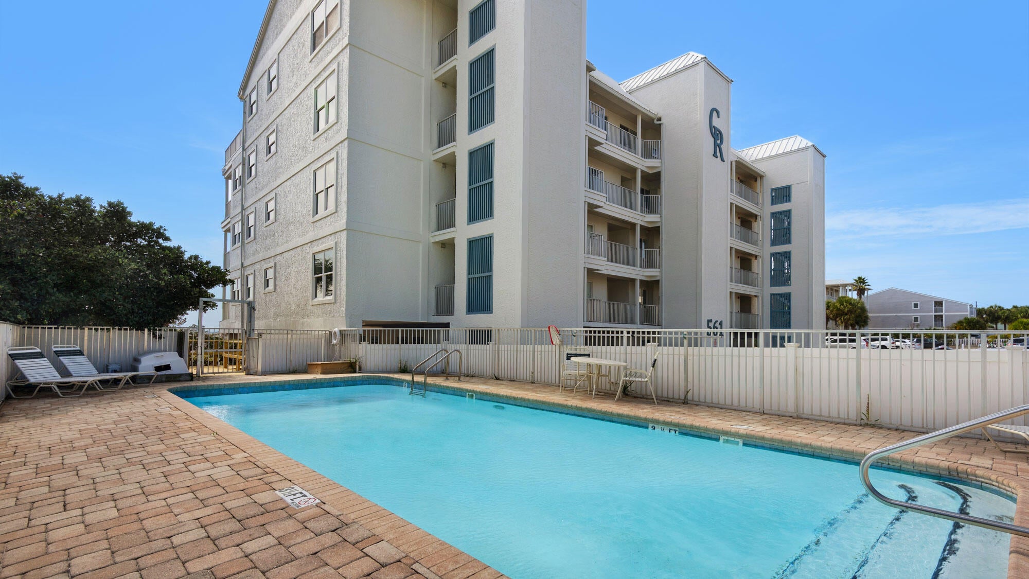COMMODORE'S RETREAT LIMITED C - Residential