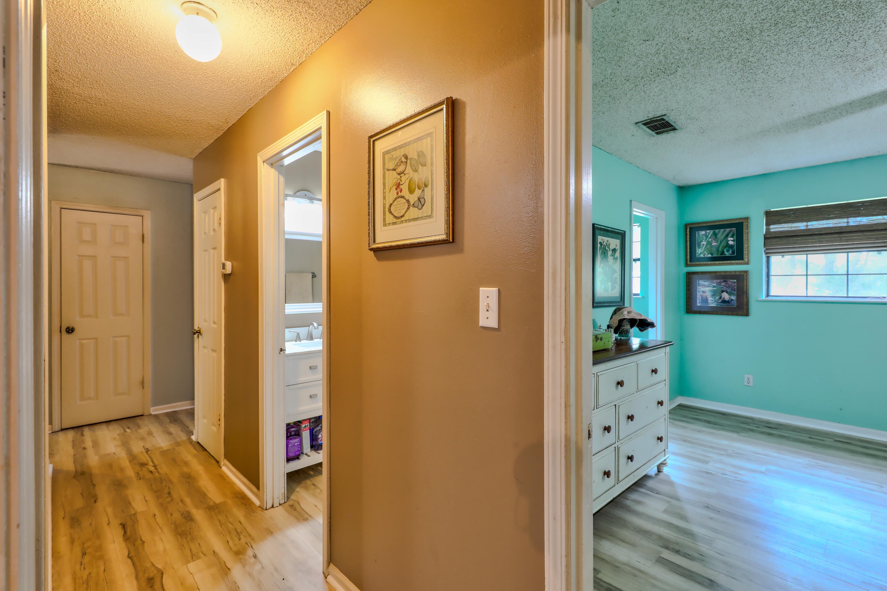 NO RECORDED SUBDIVISION - Residential