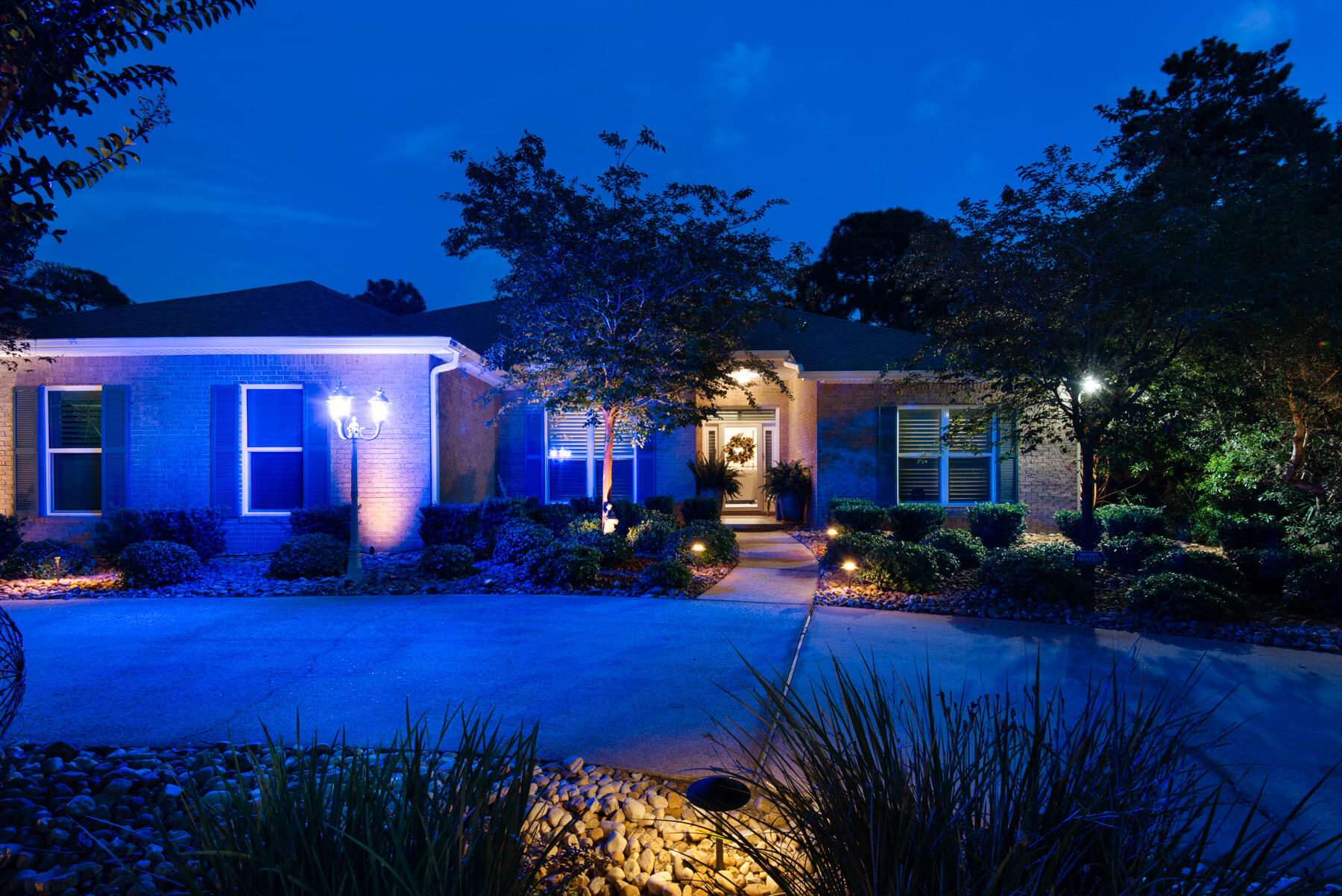 PELICAN BAY - Residential