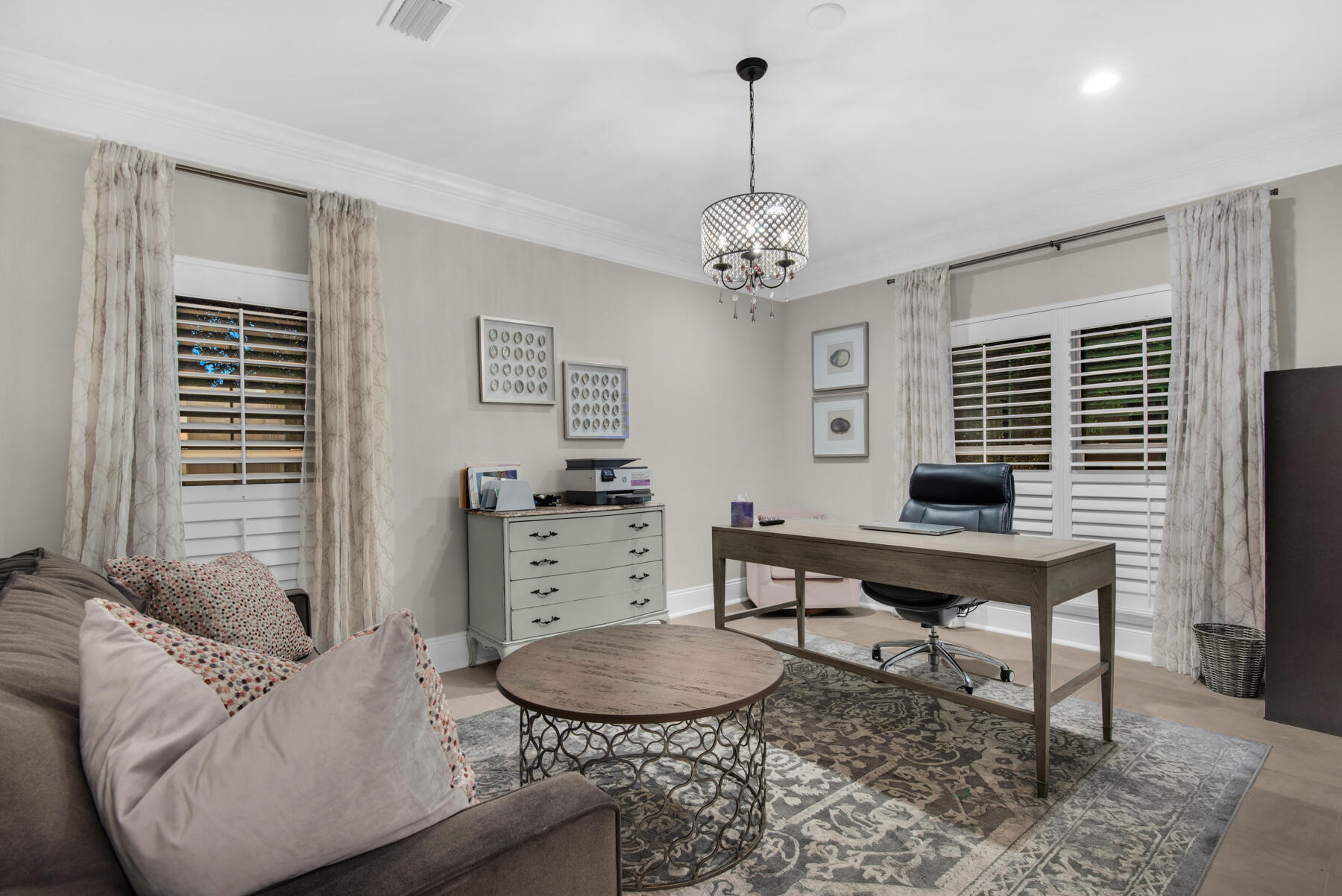 PELICAN BAY - Residential