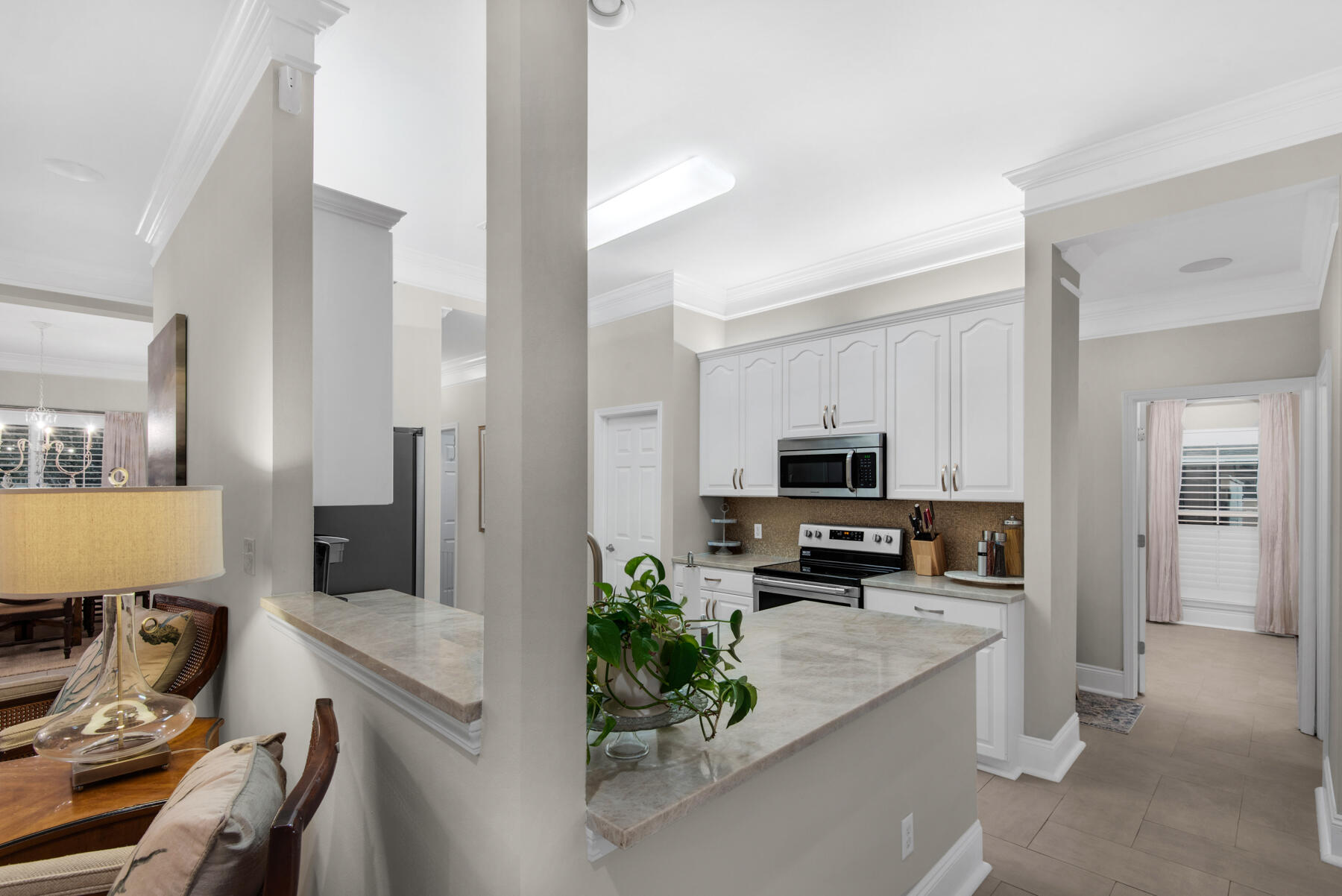 PELICAN BAY - Residential
