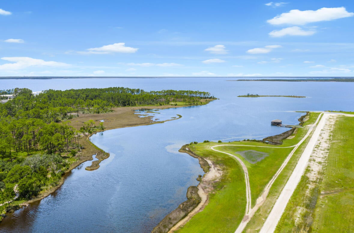 SWEET BAY - Residential