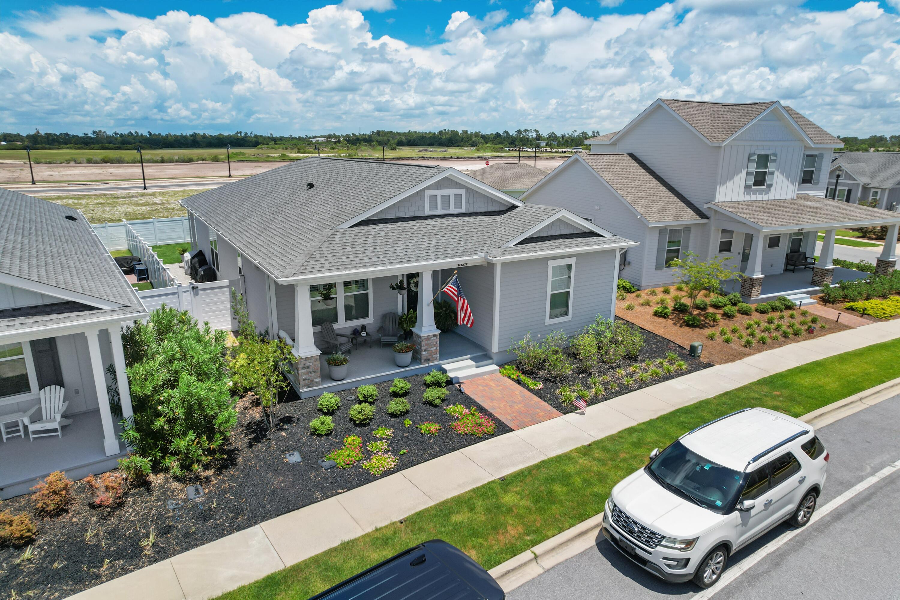 SWEET BAY - Residential