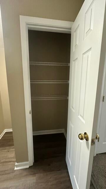 ROLLING PINES - Residential Lease