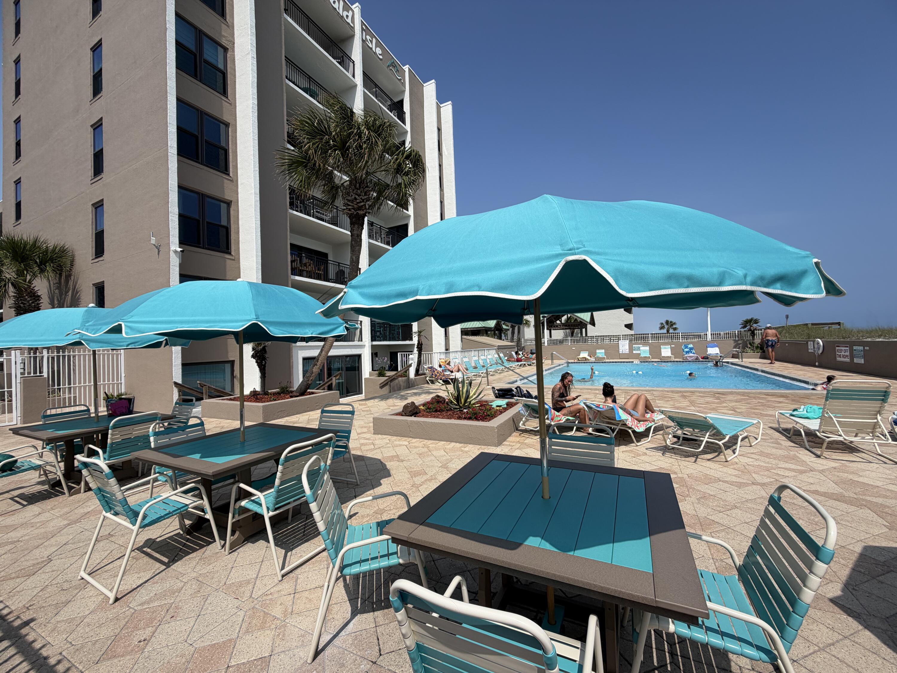 EMERALD ISLE - Residential