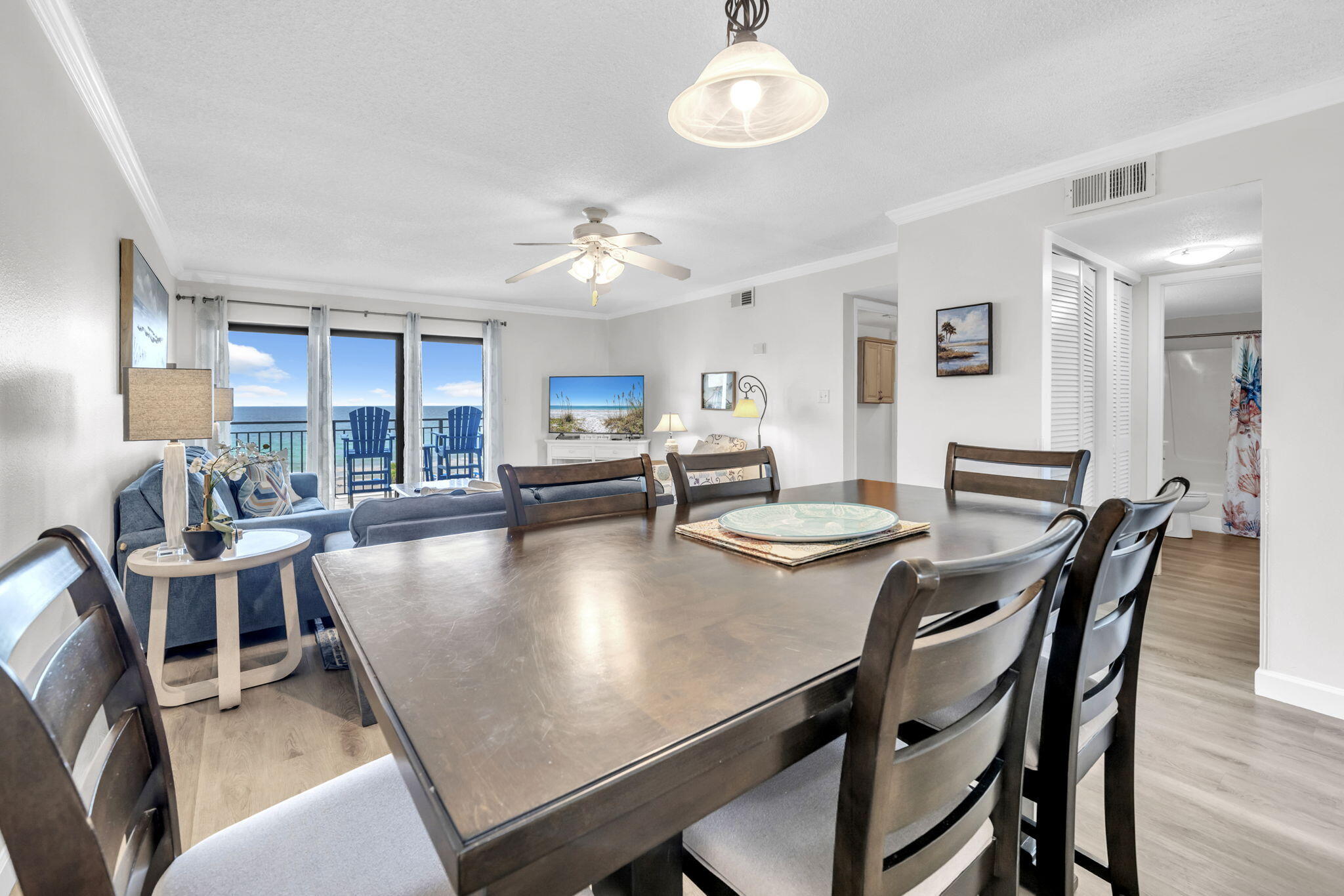 EMERALD ISLE - Residential