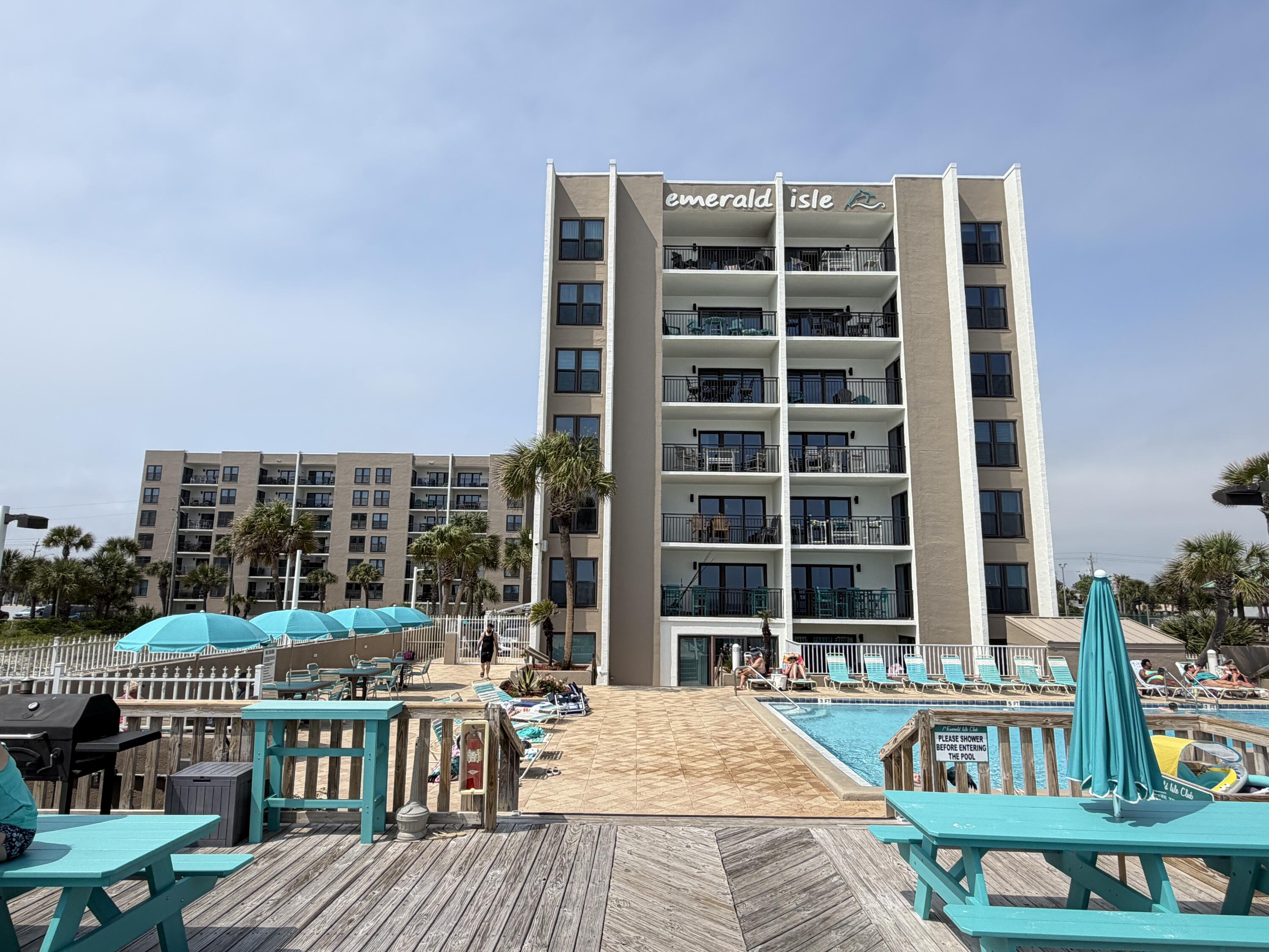 EMERALD ISLE - Residential