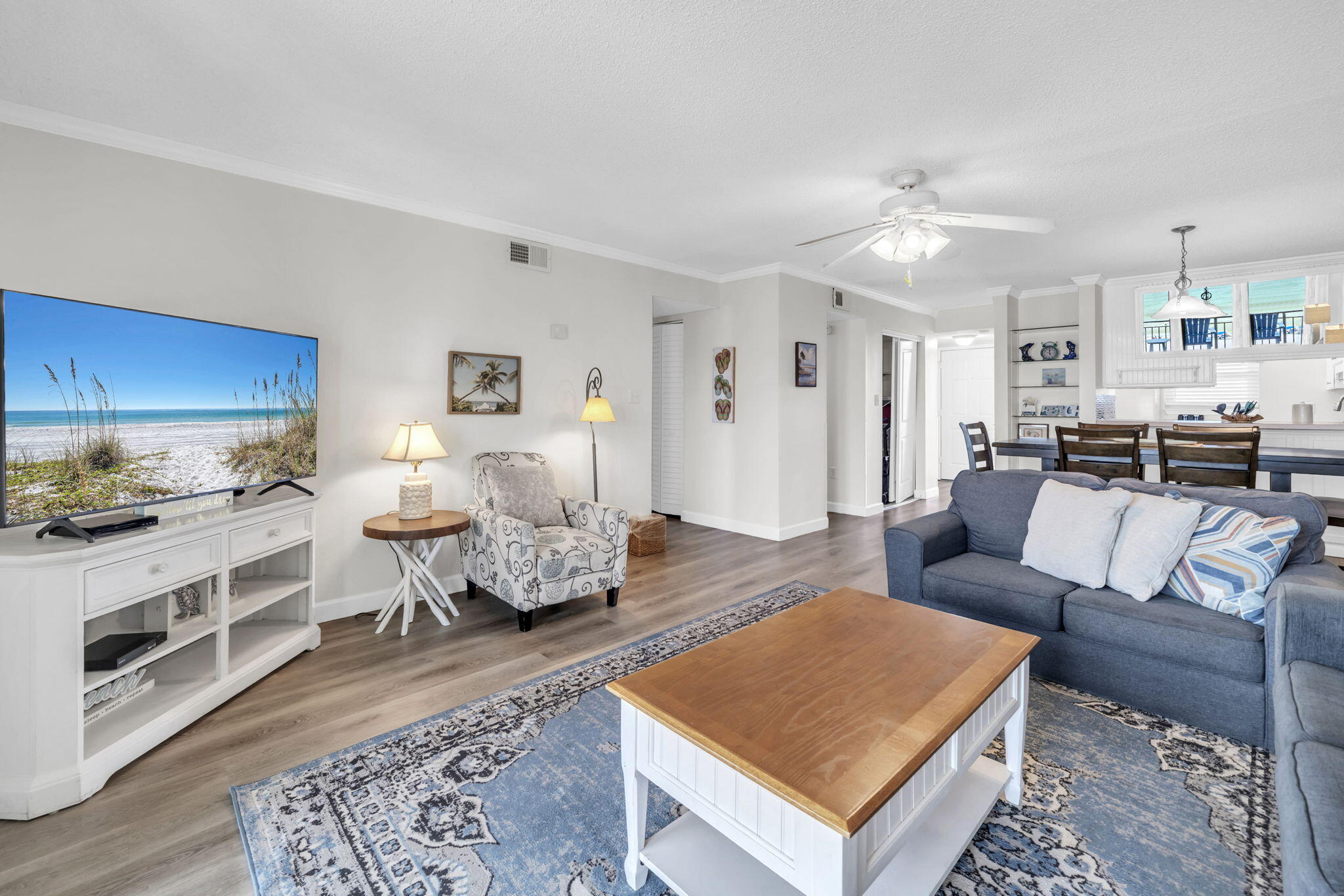 EMERALD ISLE - Residential