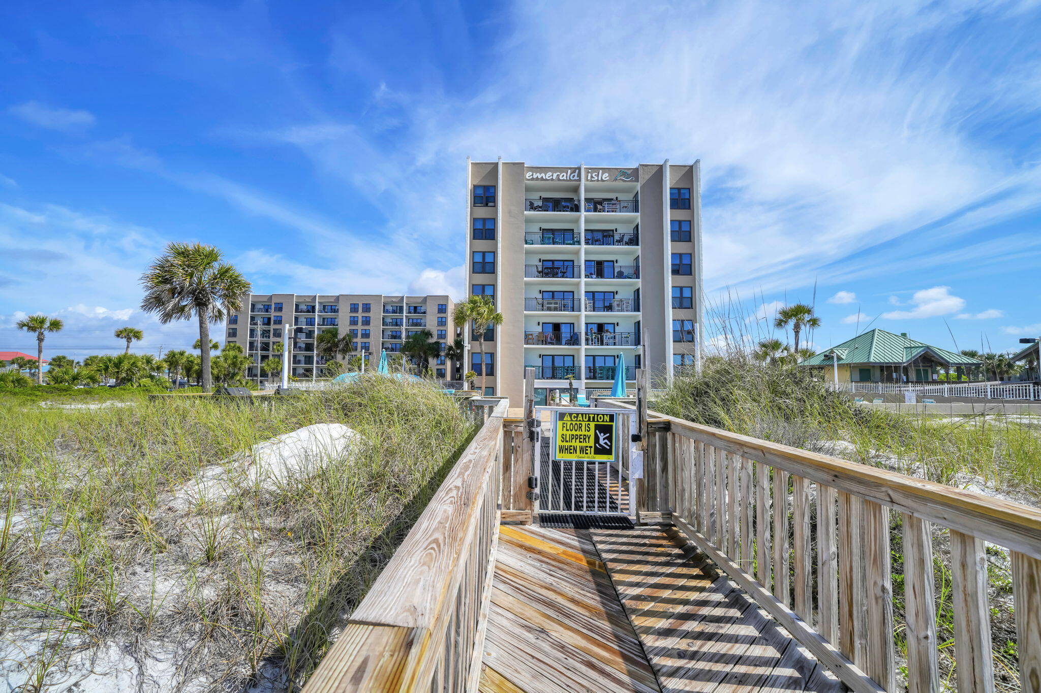 EMERALD ISLE - Residential