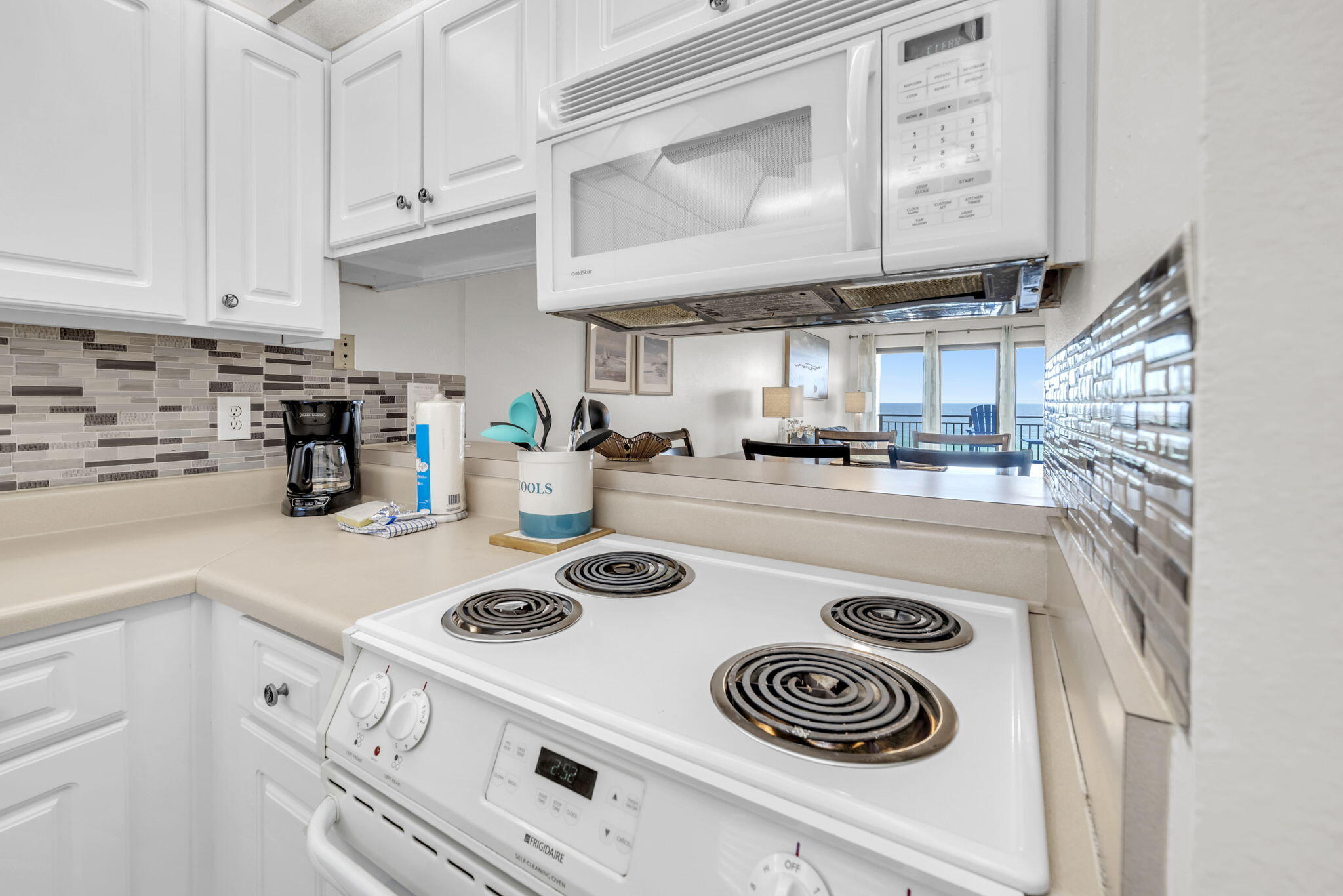 EMERALD ISLE - Residential