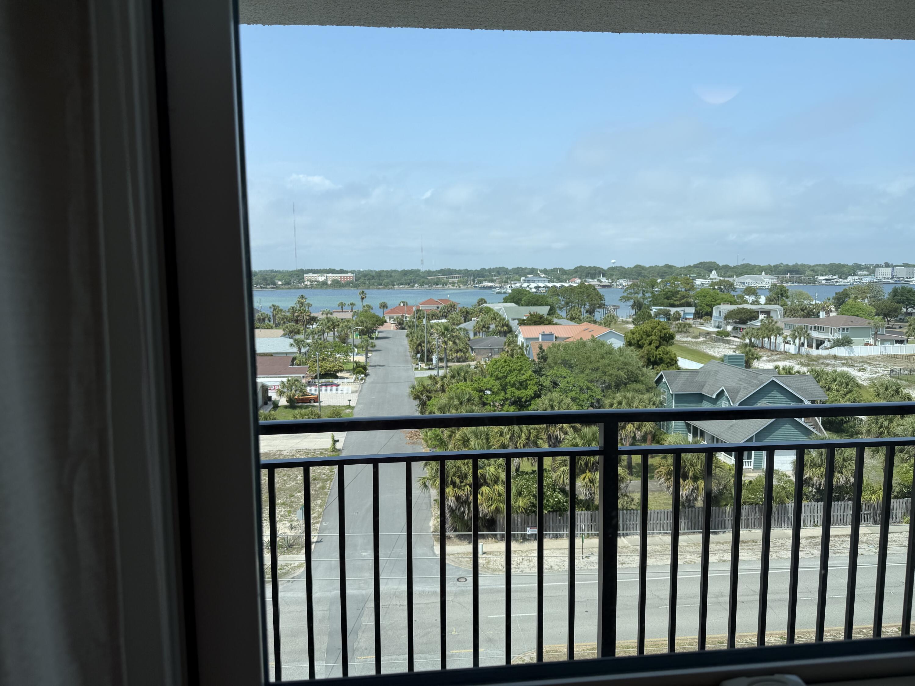 EMERALD ISLE - Residential
