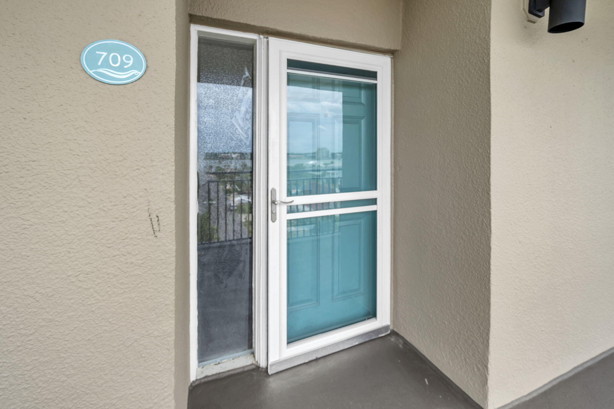 EMERALD ISLE - Residential