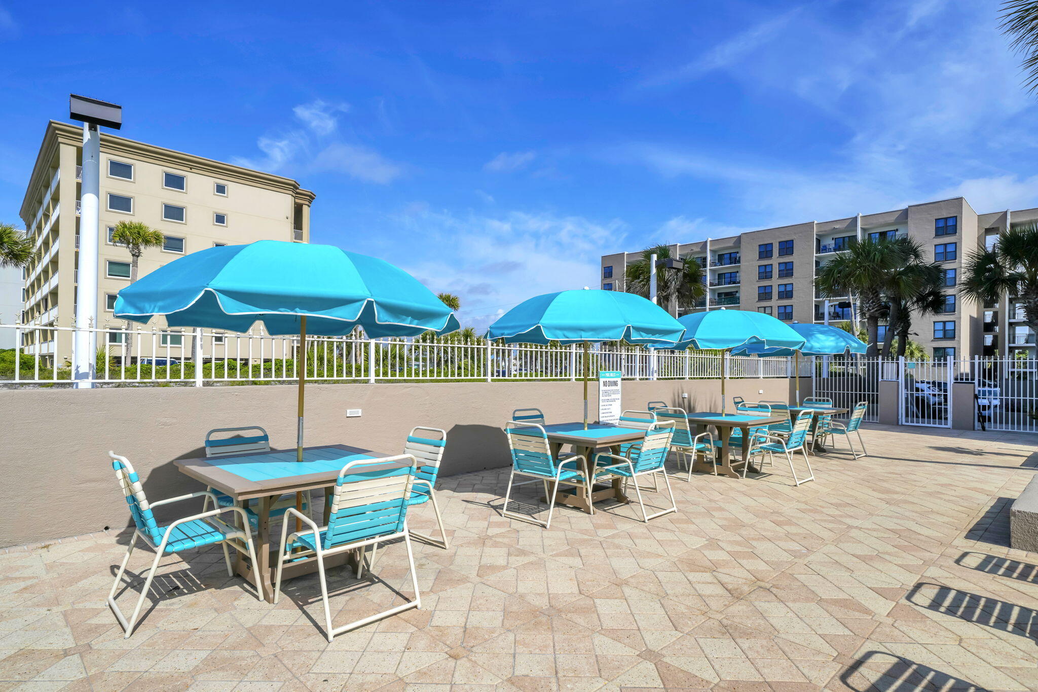 EMERALD ISLE - Residential