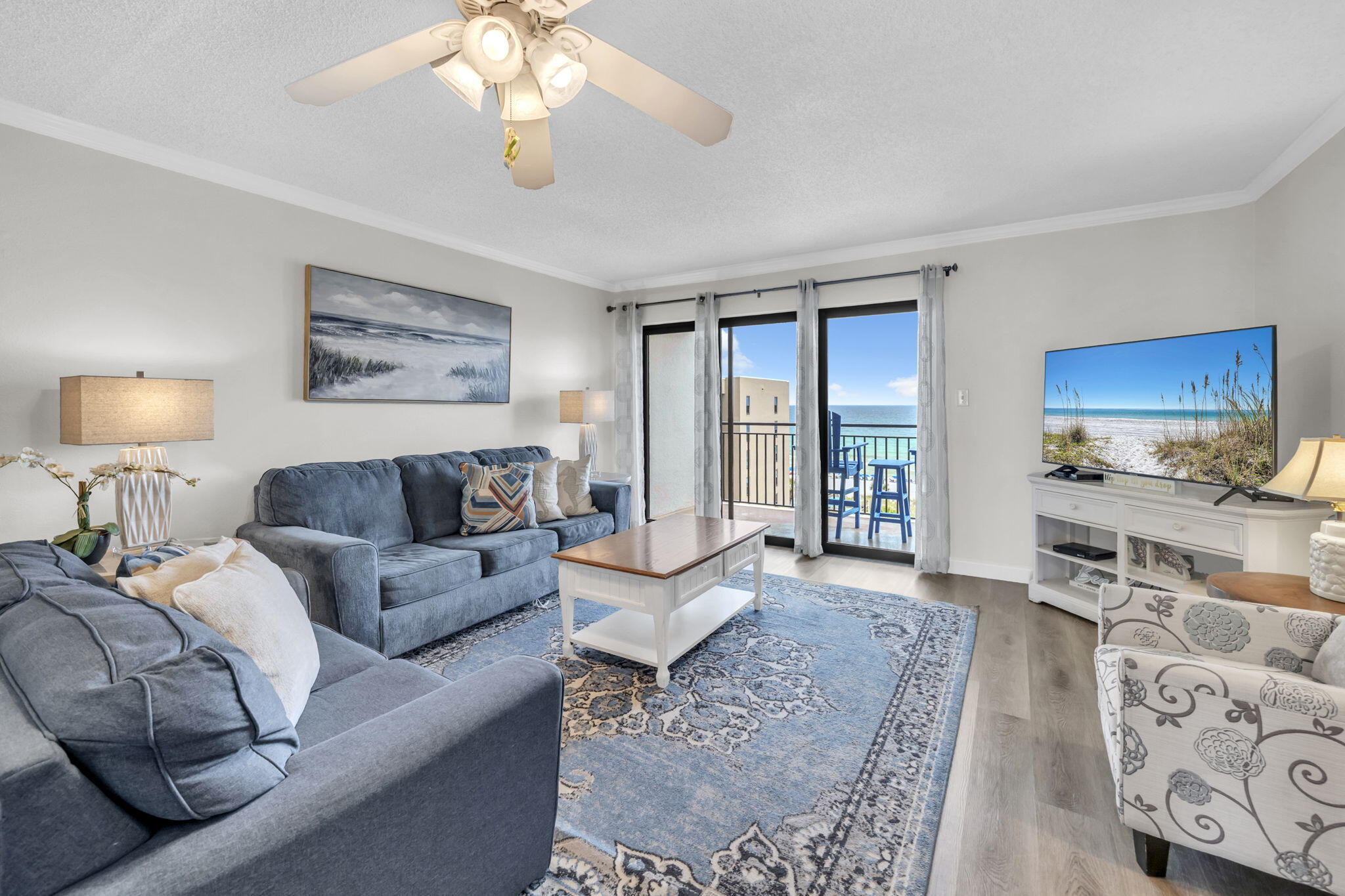 EMERALD ISLE - Residential