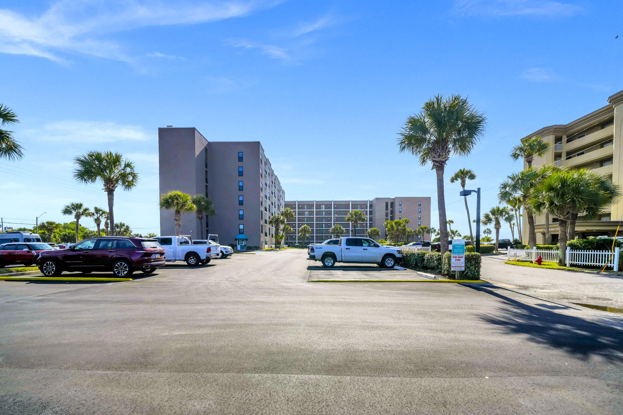 EMERALD ISLE - Residential