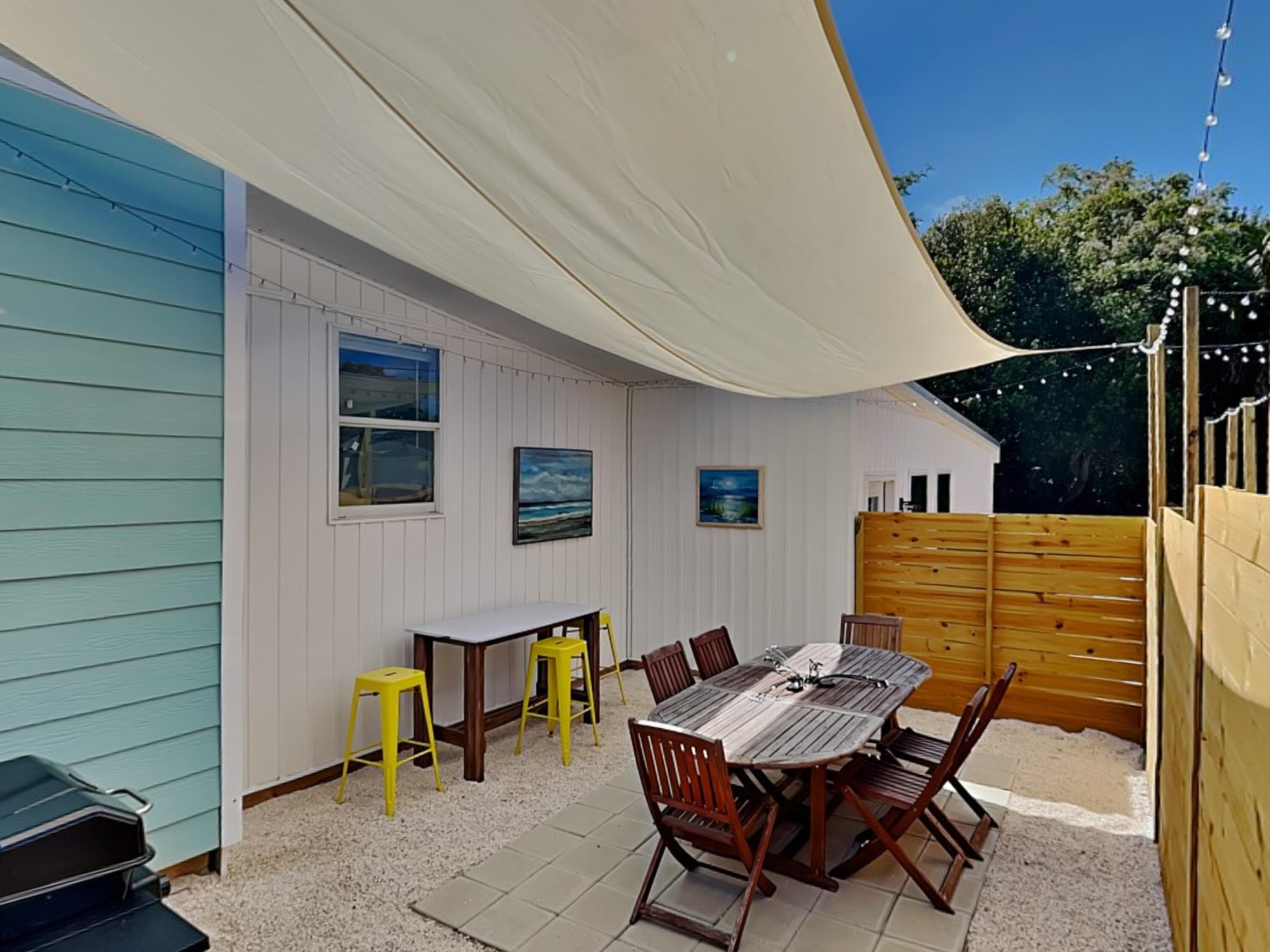 LAGUNA BEACH ESTATES 4TH ADDN - Residential