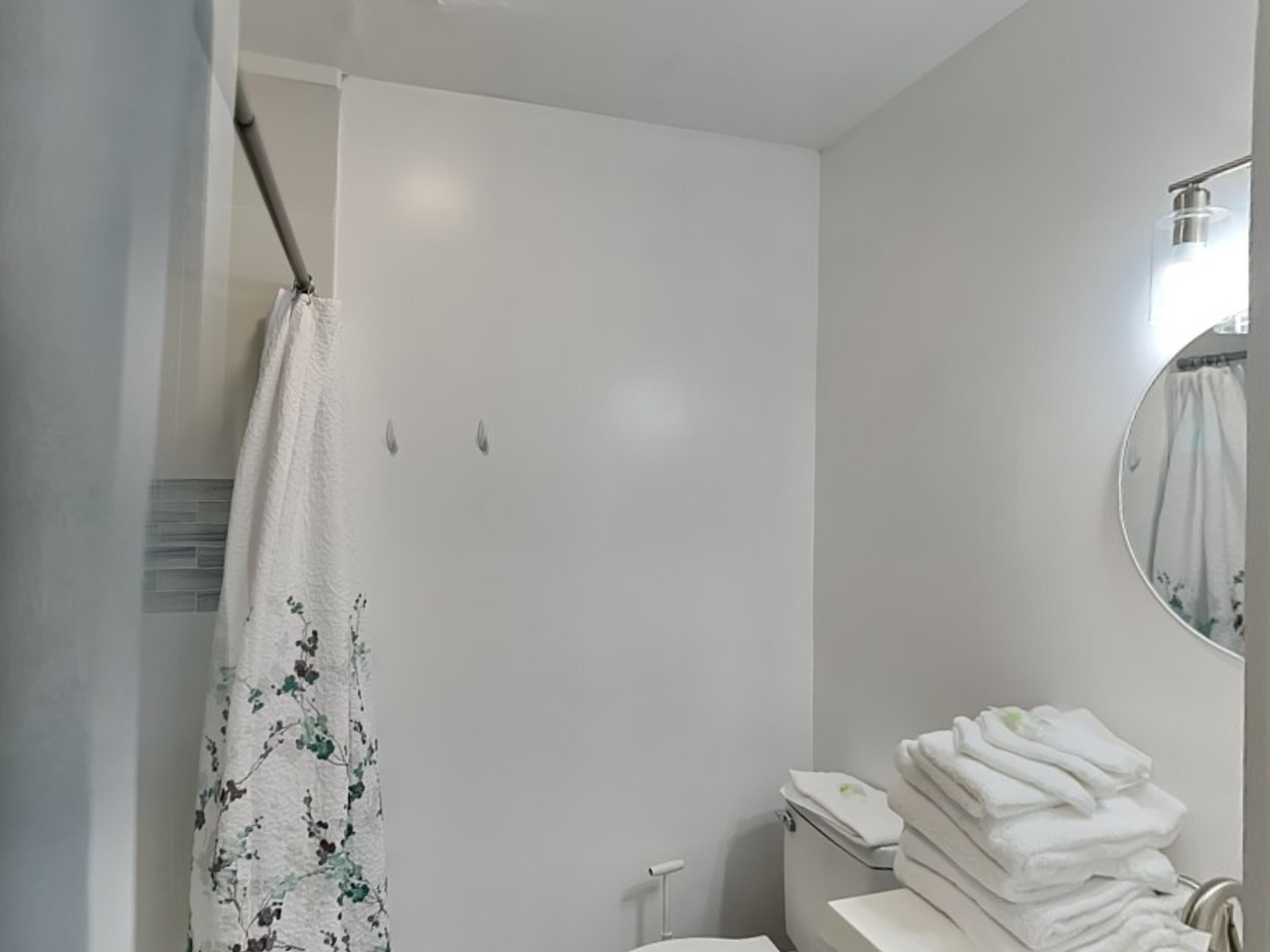 LAGUNA BEACH ESTATES 4TH ADDN - Residential