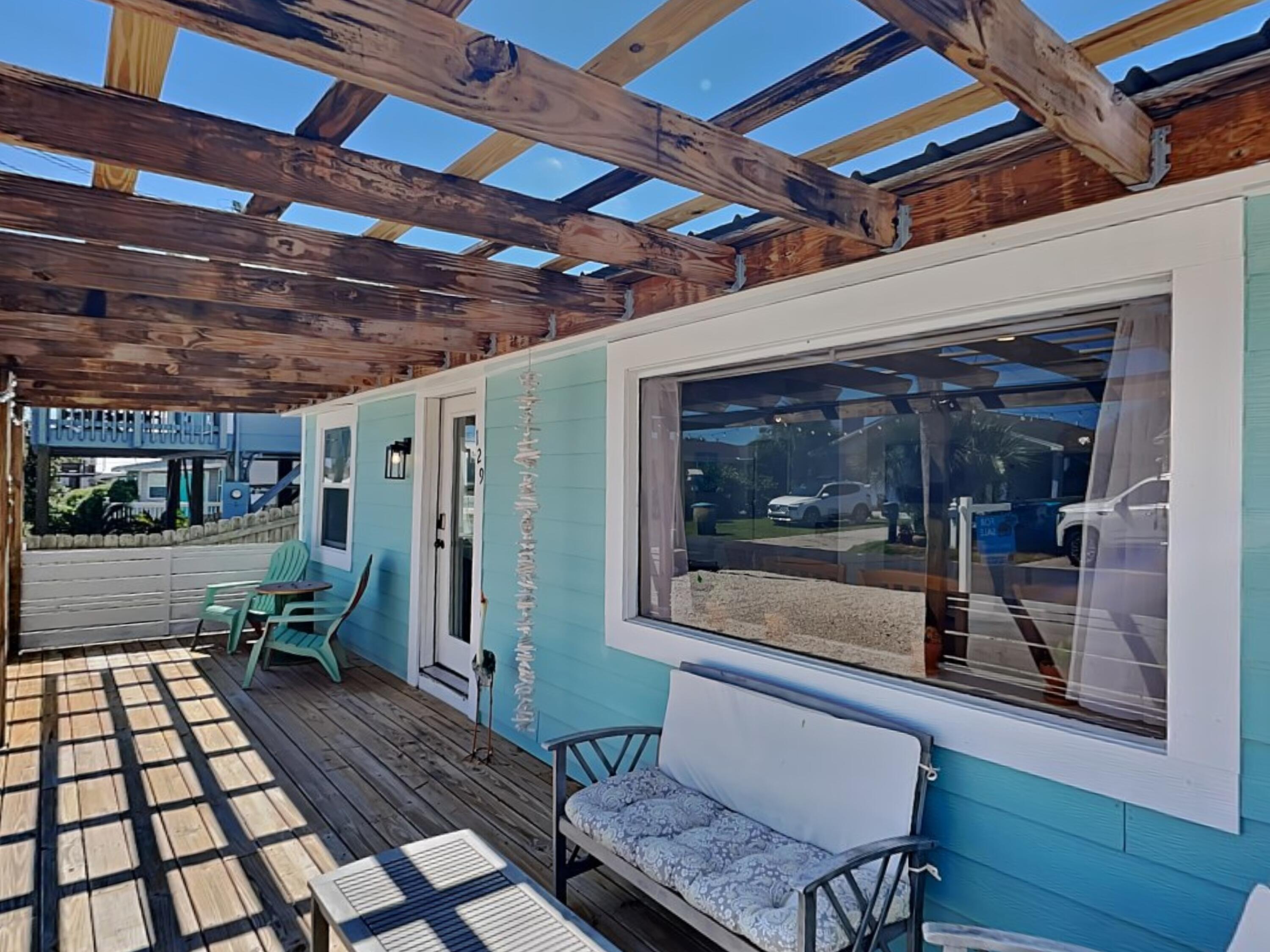 LAGUNA BEACH ESTATES 4TH ADDN - Residential