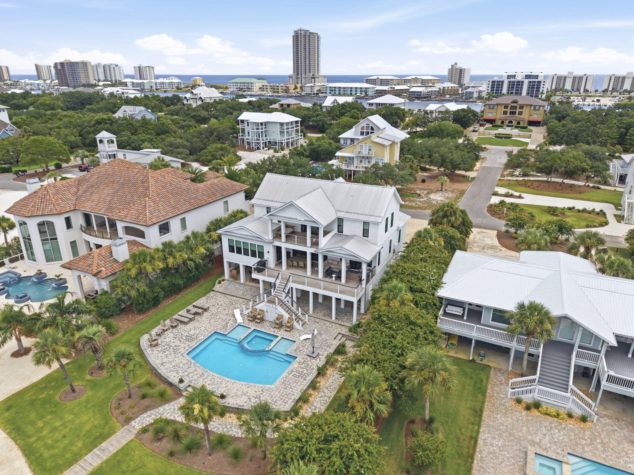 Ono Island - Residential