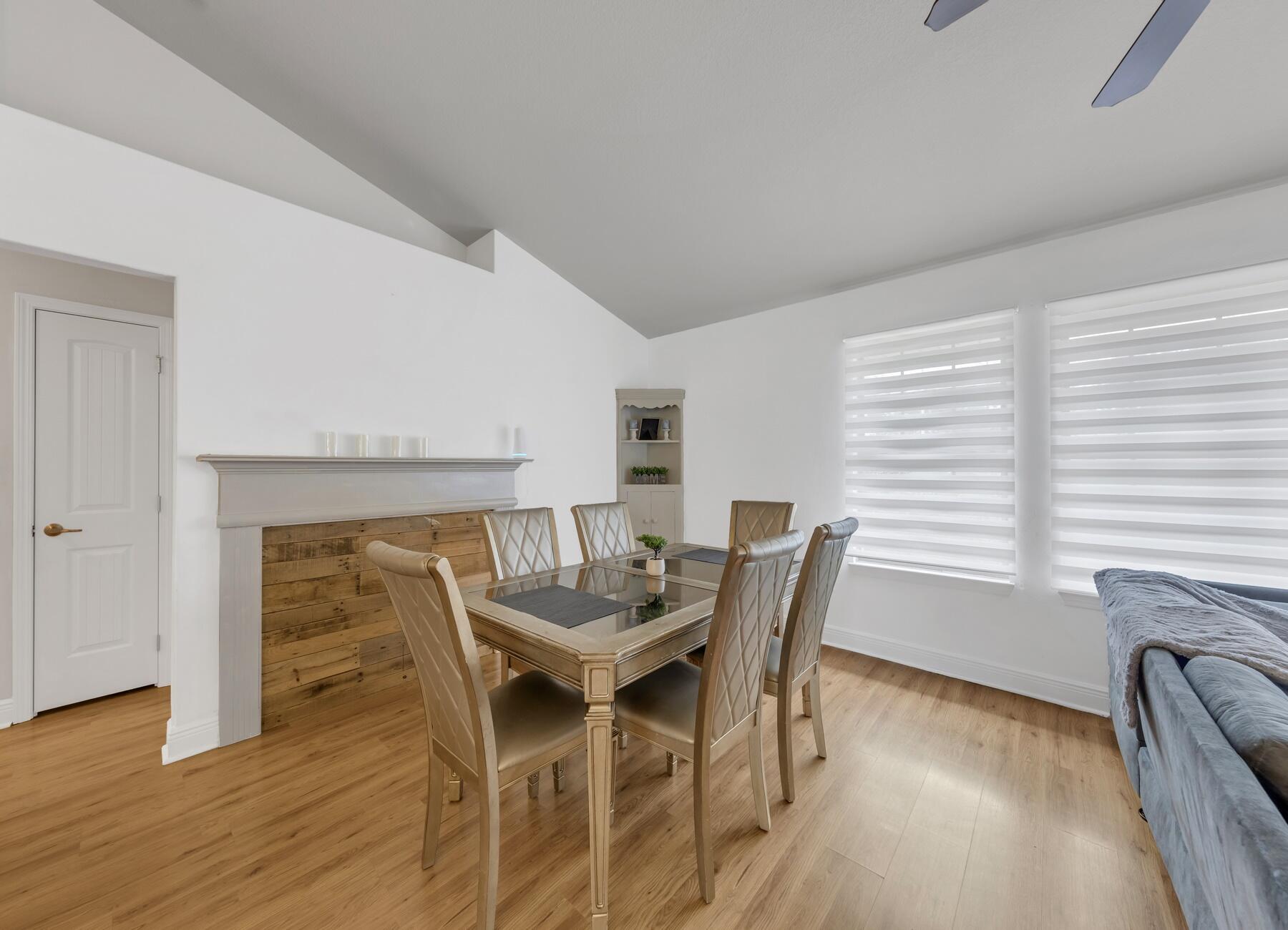 IRON GATE SUBD PHASE II - Residential Lease