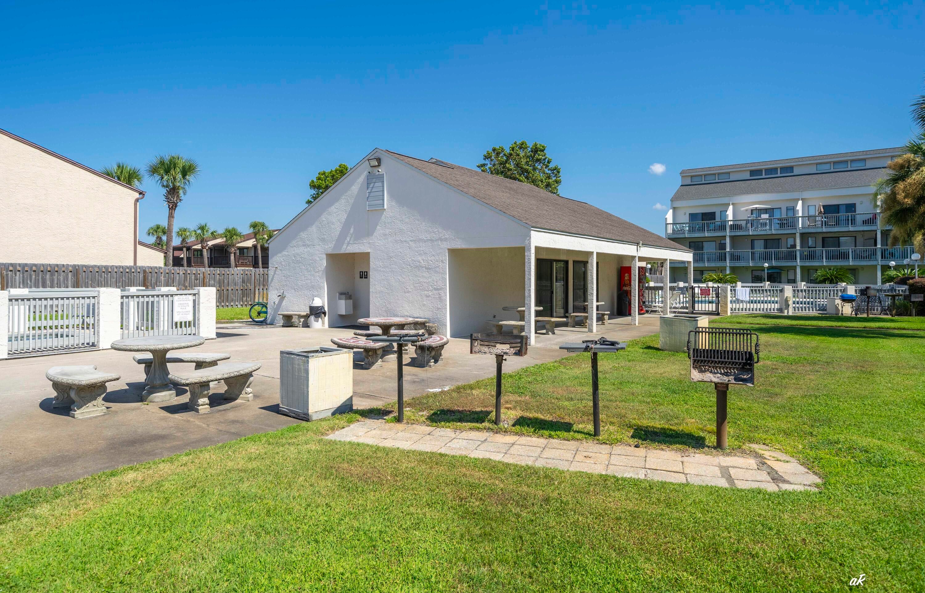 Endless Summer II - Residential