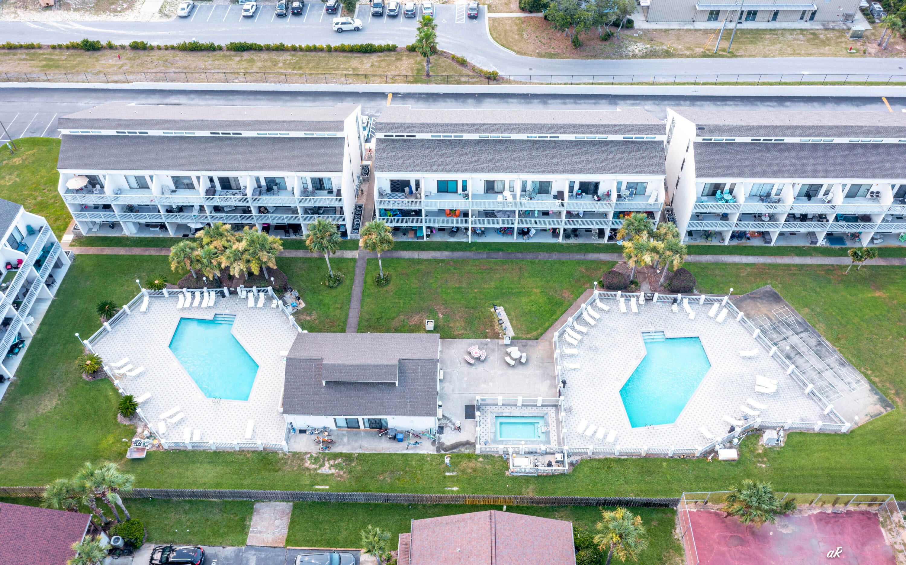 Endless Summer II - Residential