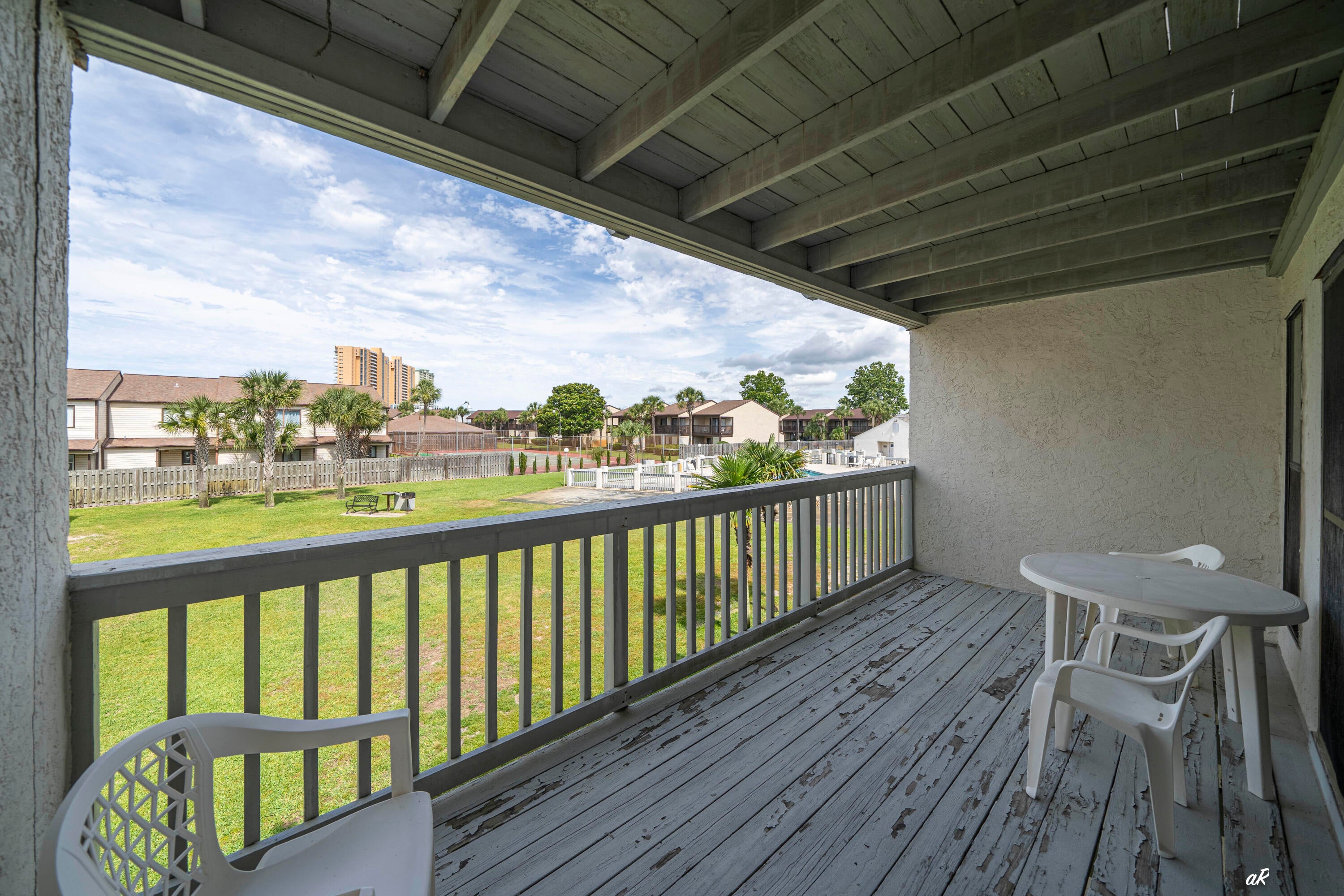 Endless Summer II - Residential