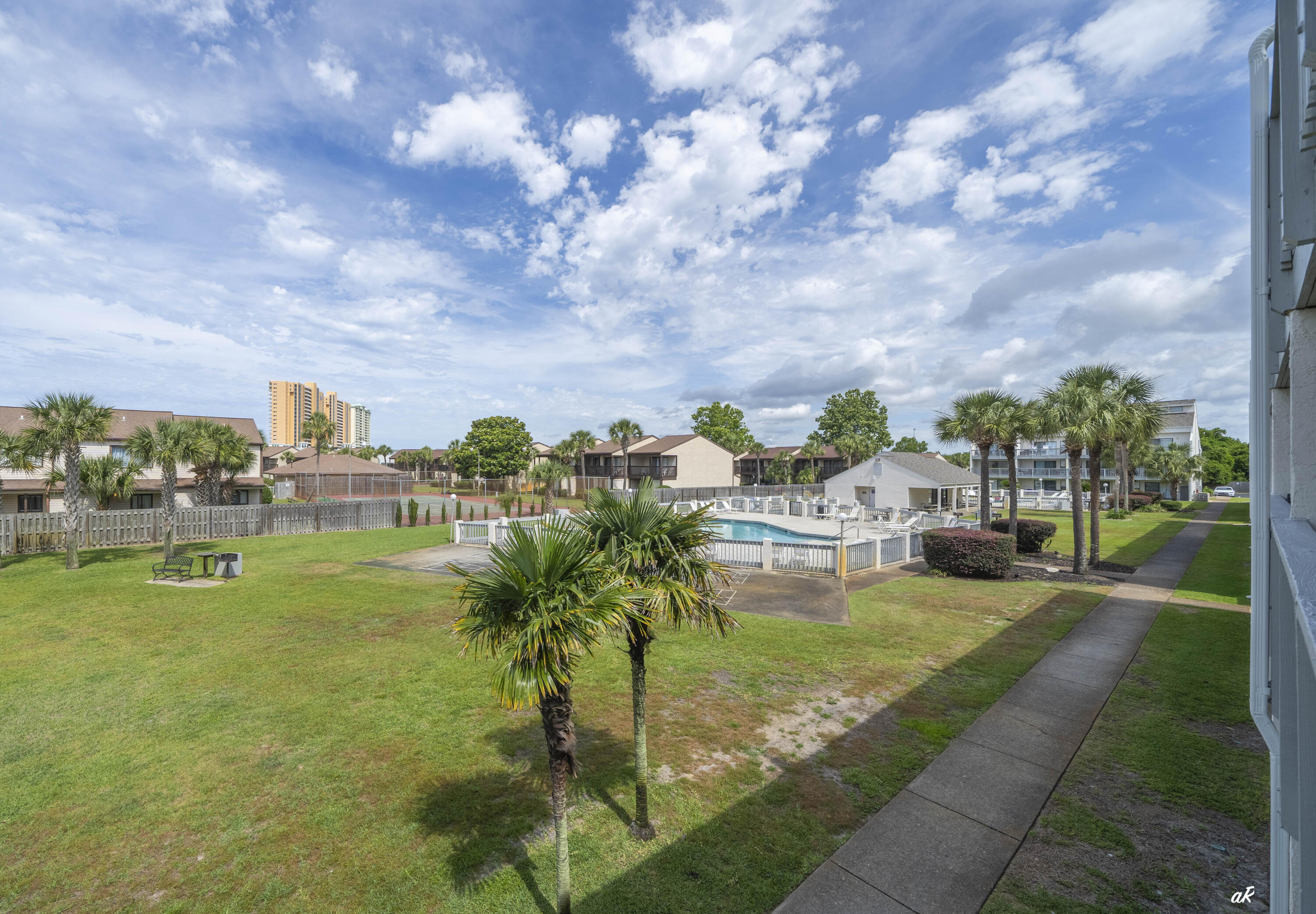 Endless Summer II - Residential