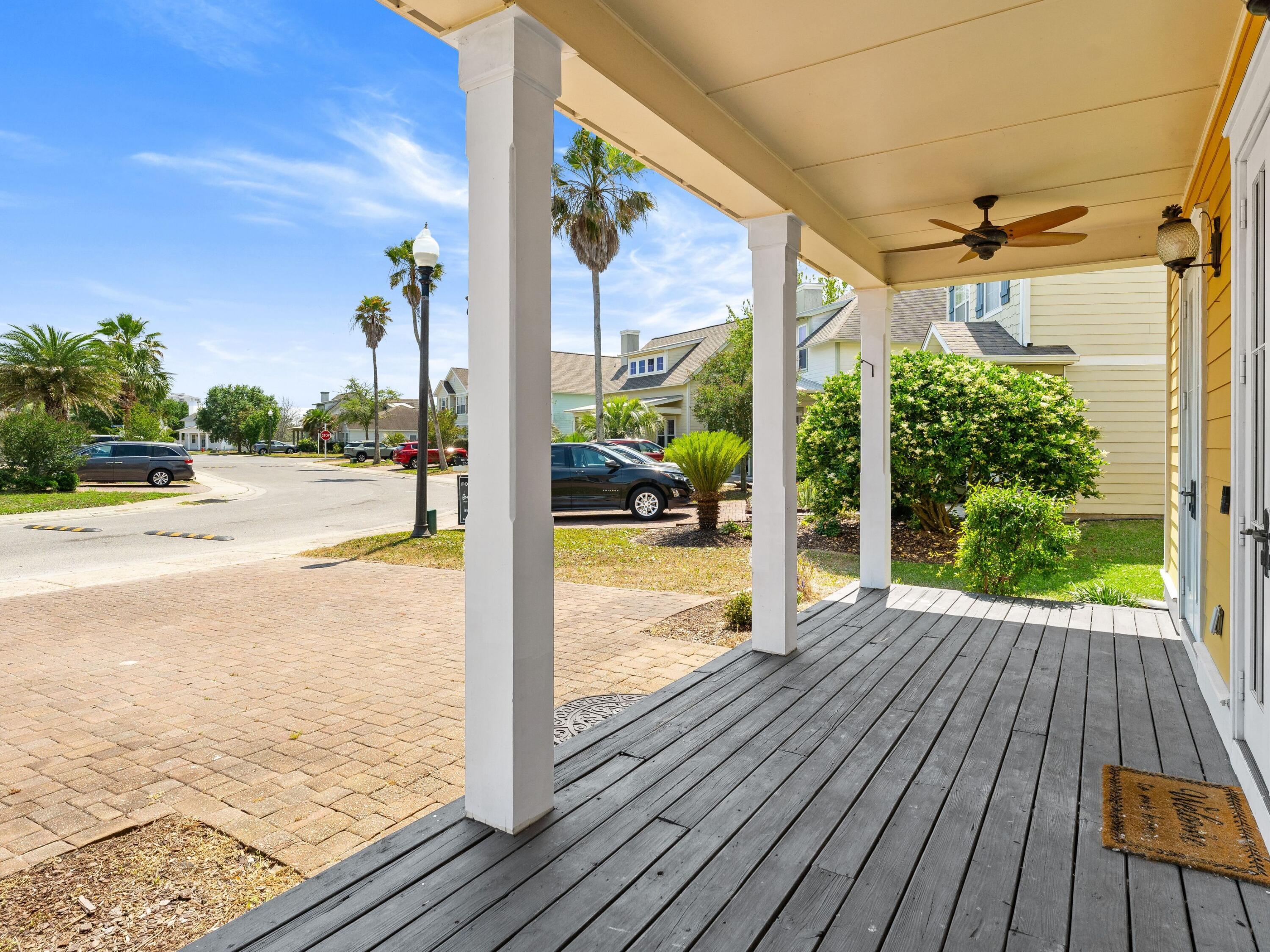 HARRISON'S WALK - Residential