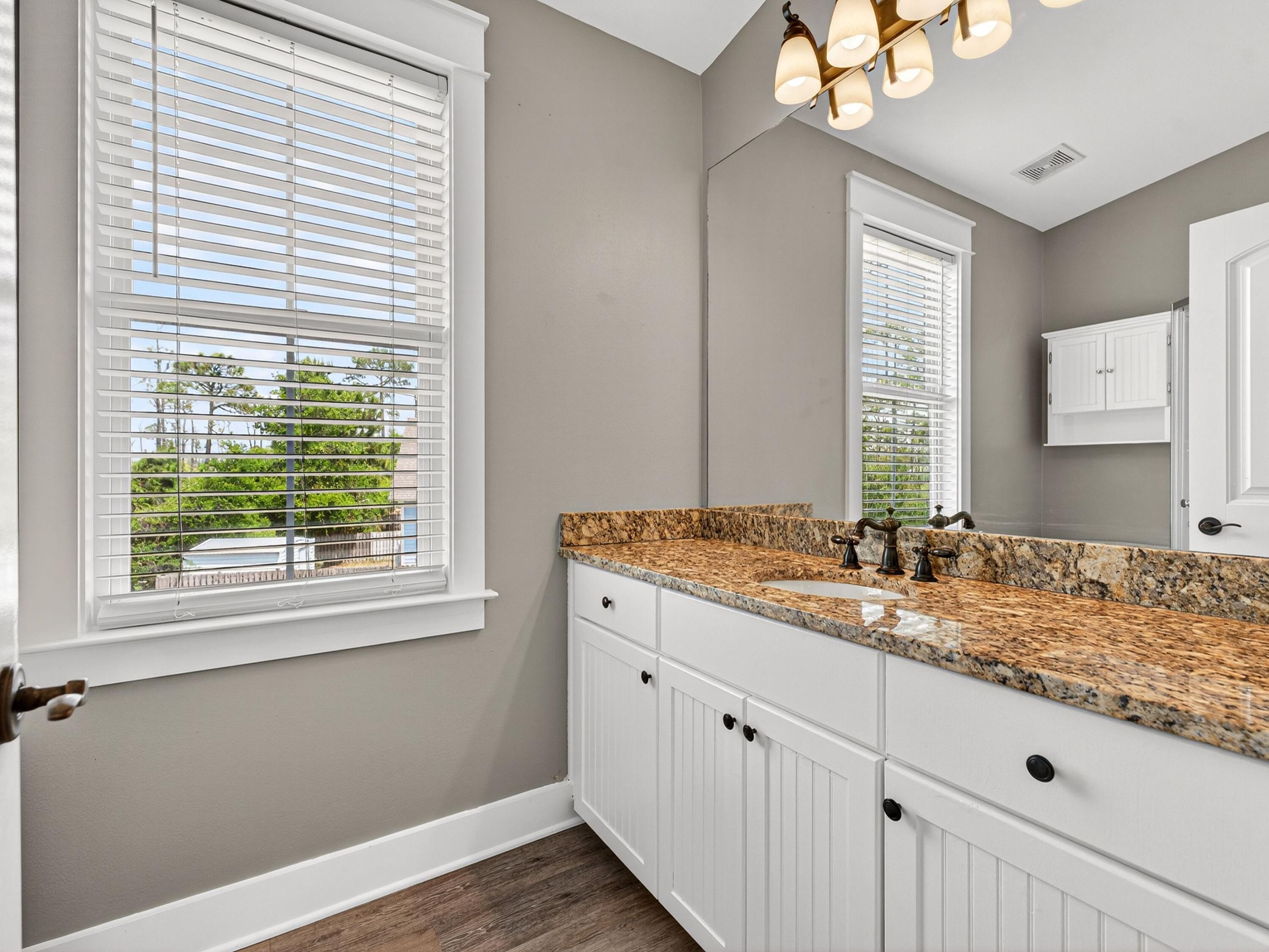 HARRISON'S WALK - Residential