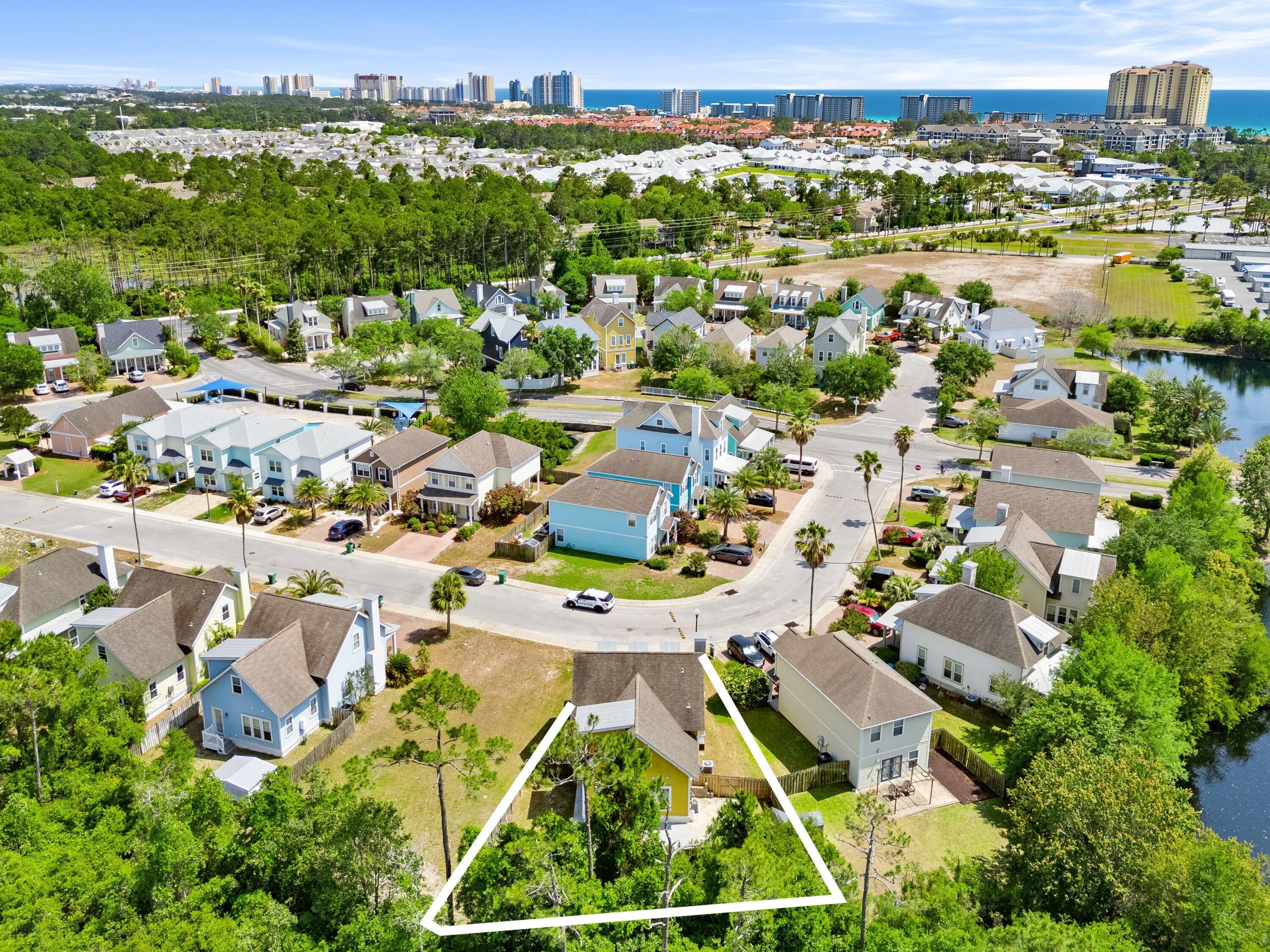 HARRISON'S WALK - Residential