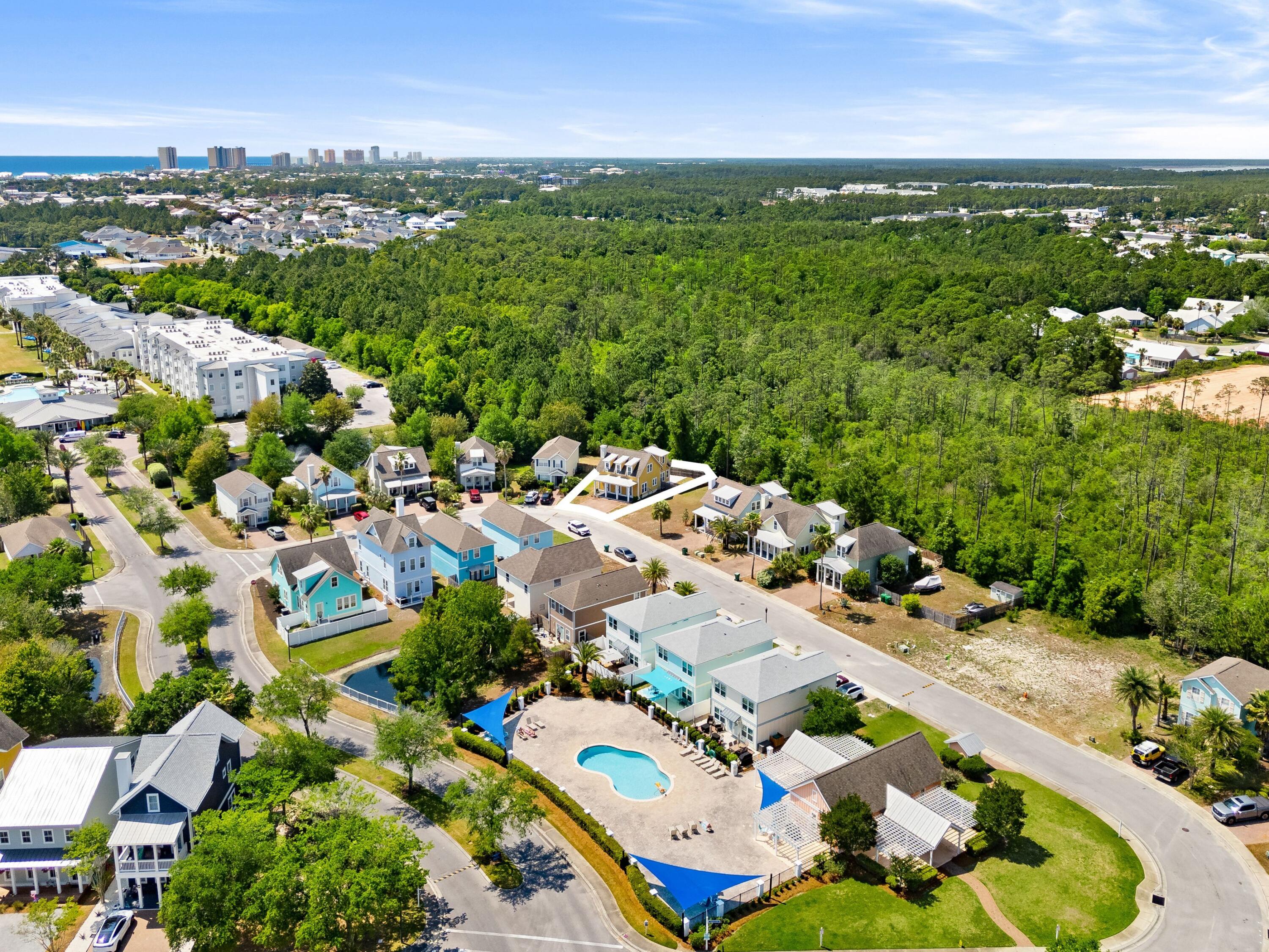 HARRISON'S WALK - Residential