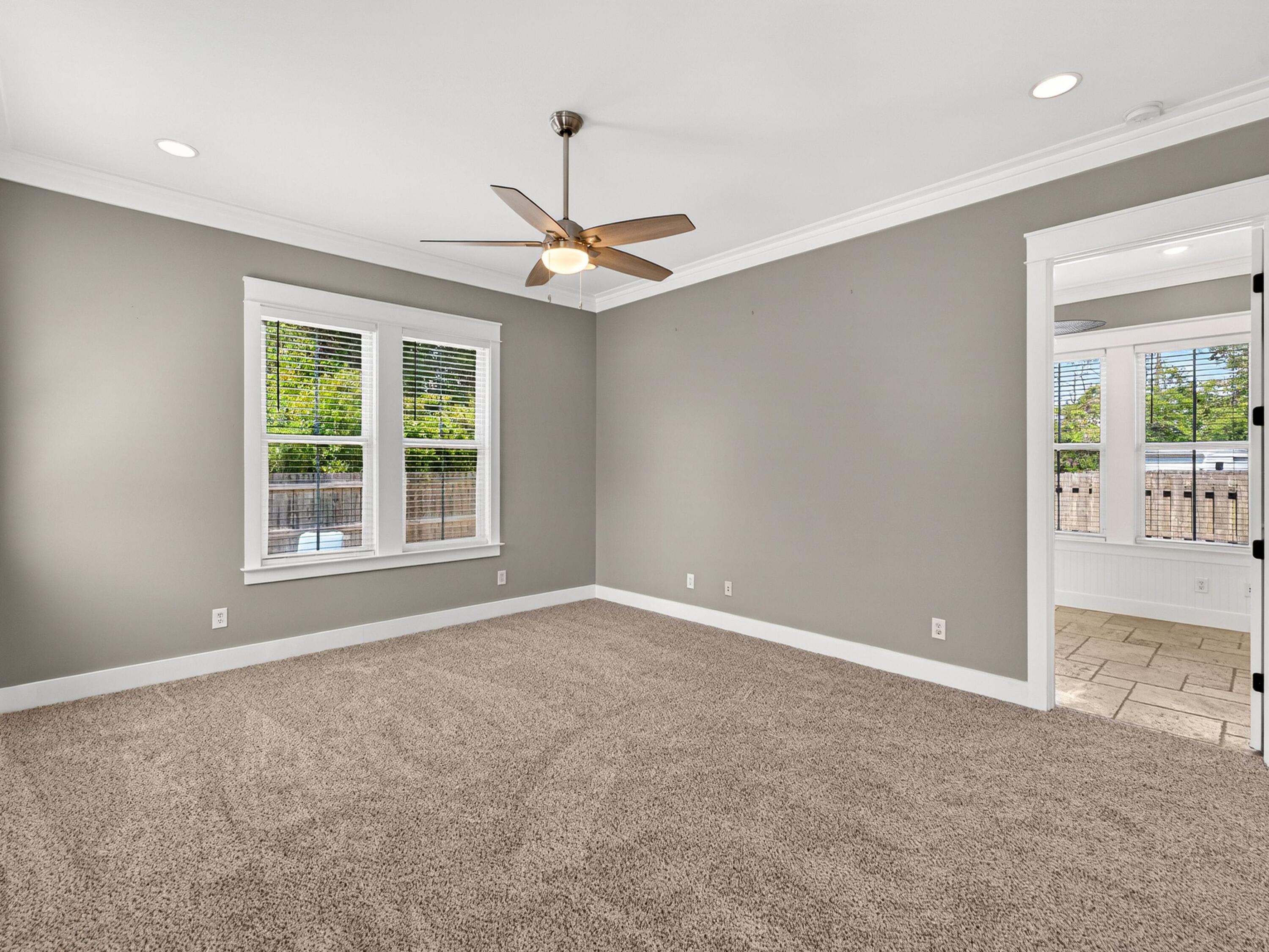 HARRISON'S WALK - Residential