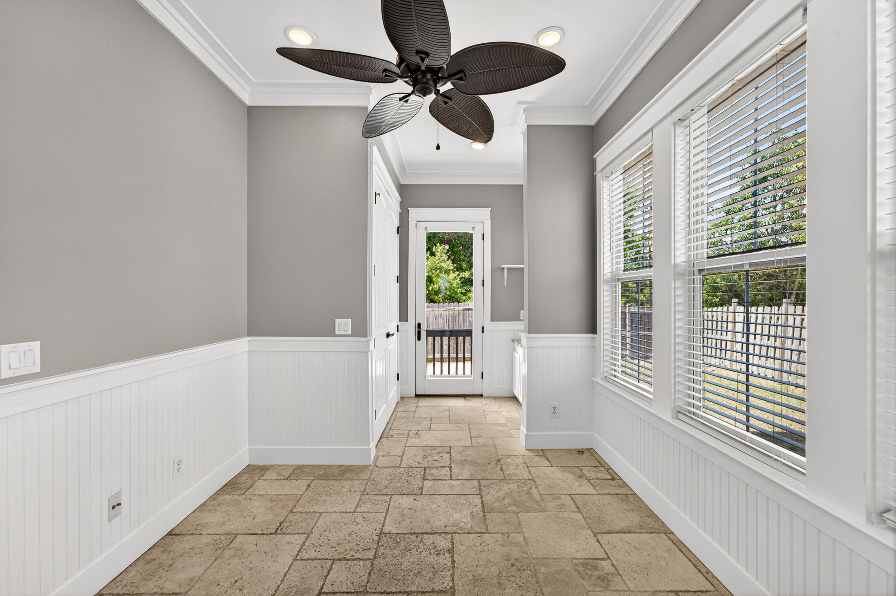 HARRISON'S WALK - Residential