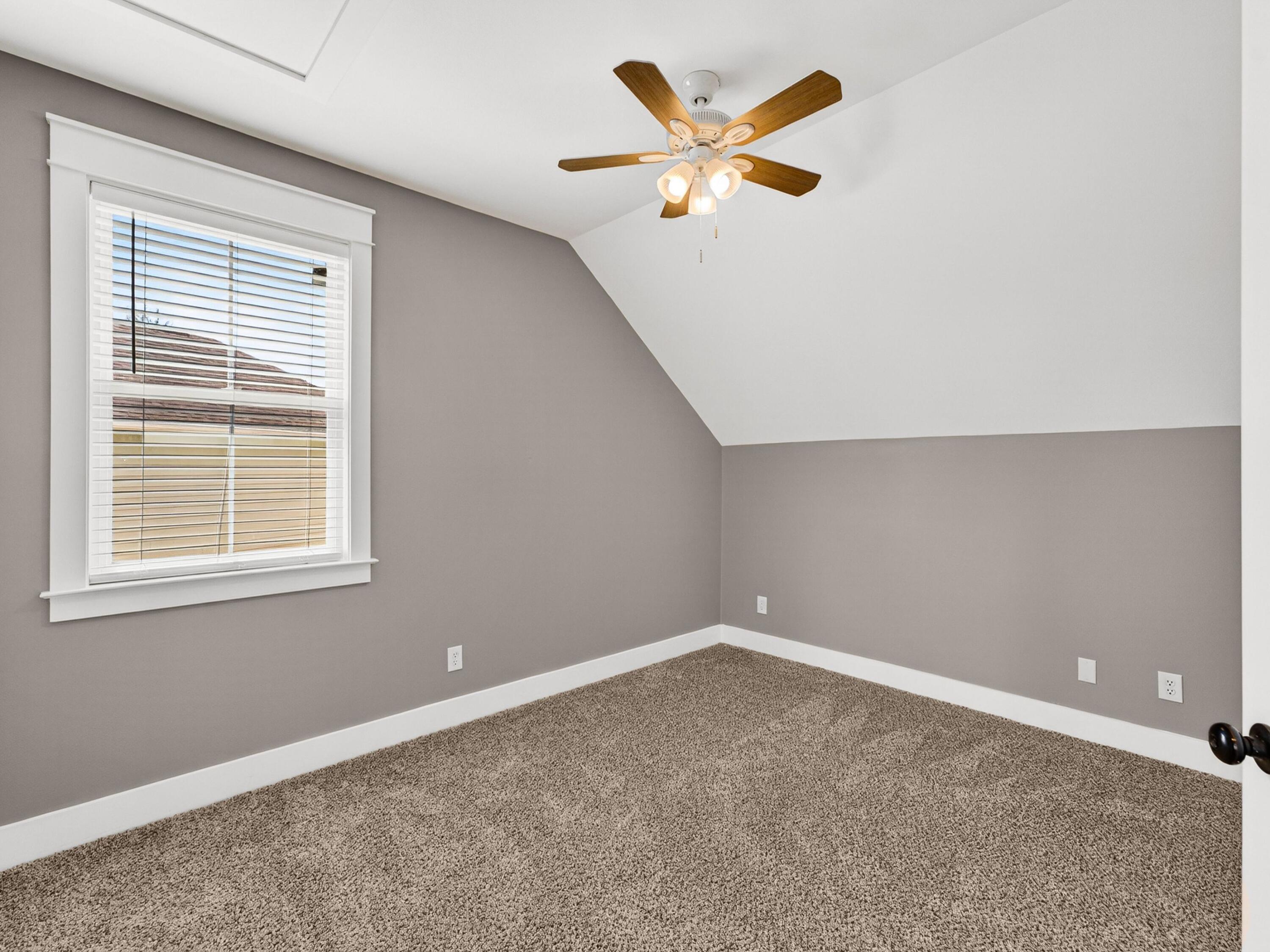 HARRISON'S WALK - Residential