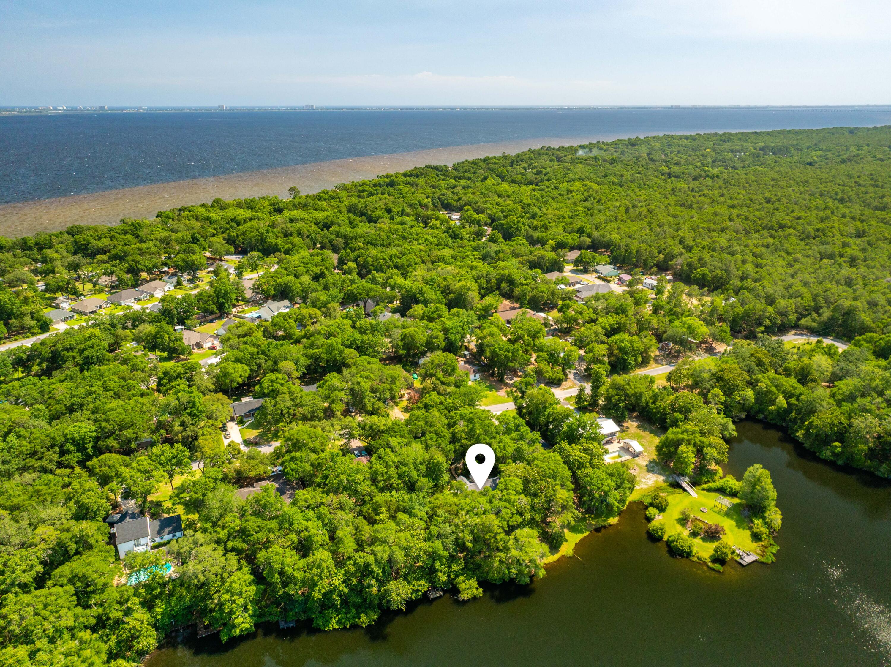 LAKE SHARON ESTATES - Residential