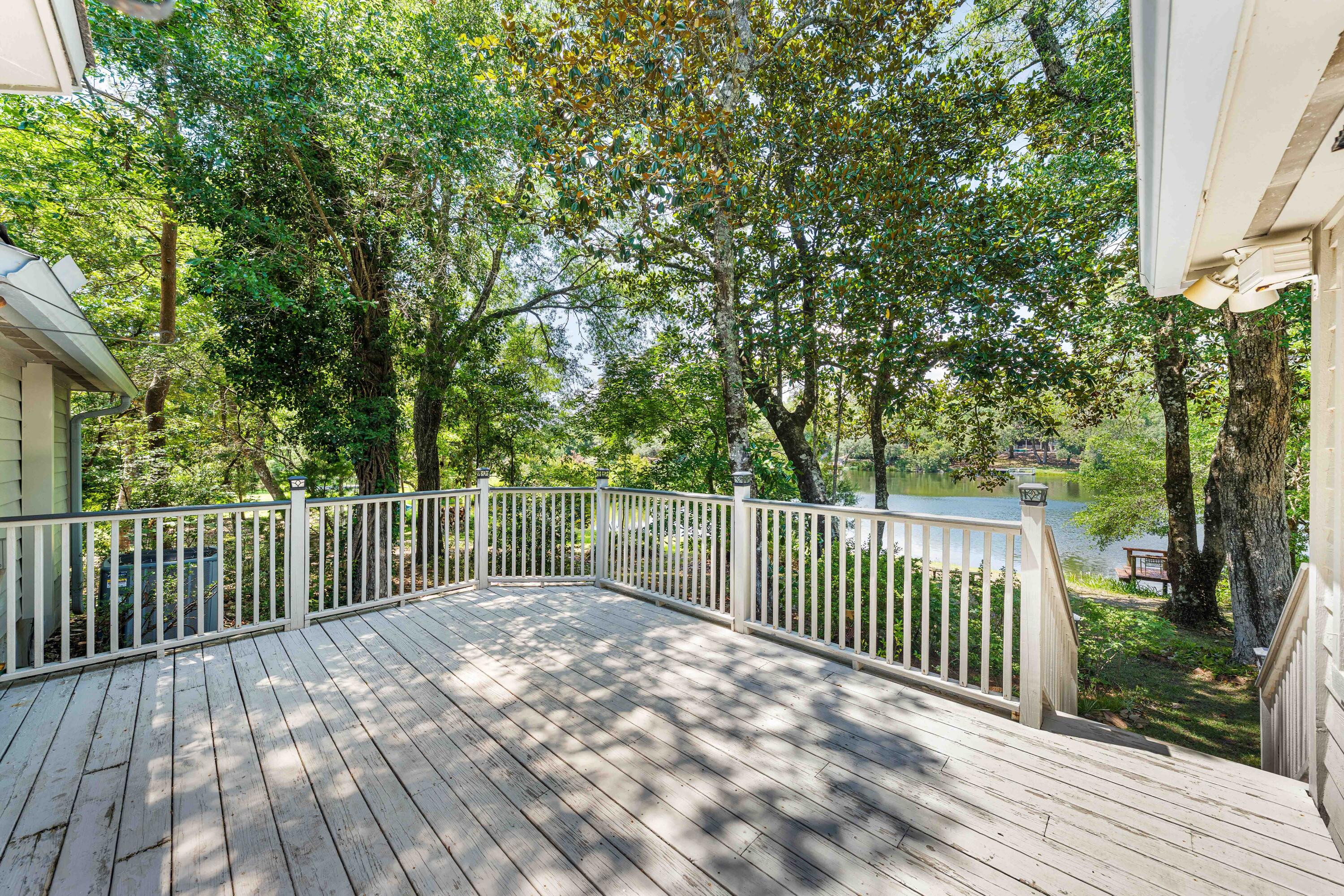 LAKE SHARON ESTATES - Residential