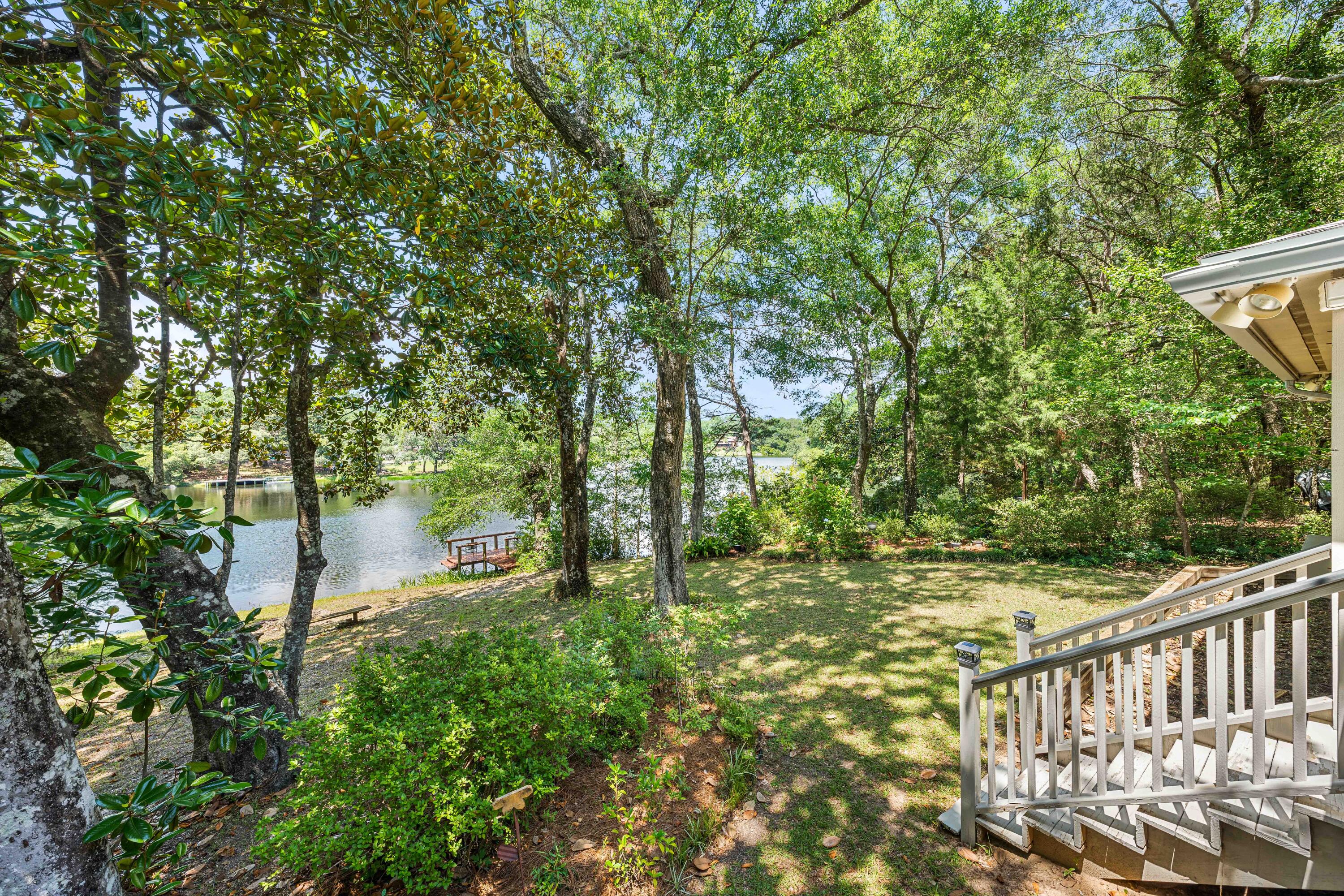 LAKE SHARON ESTATES - Residential