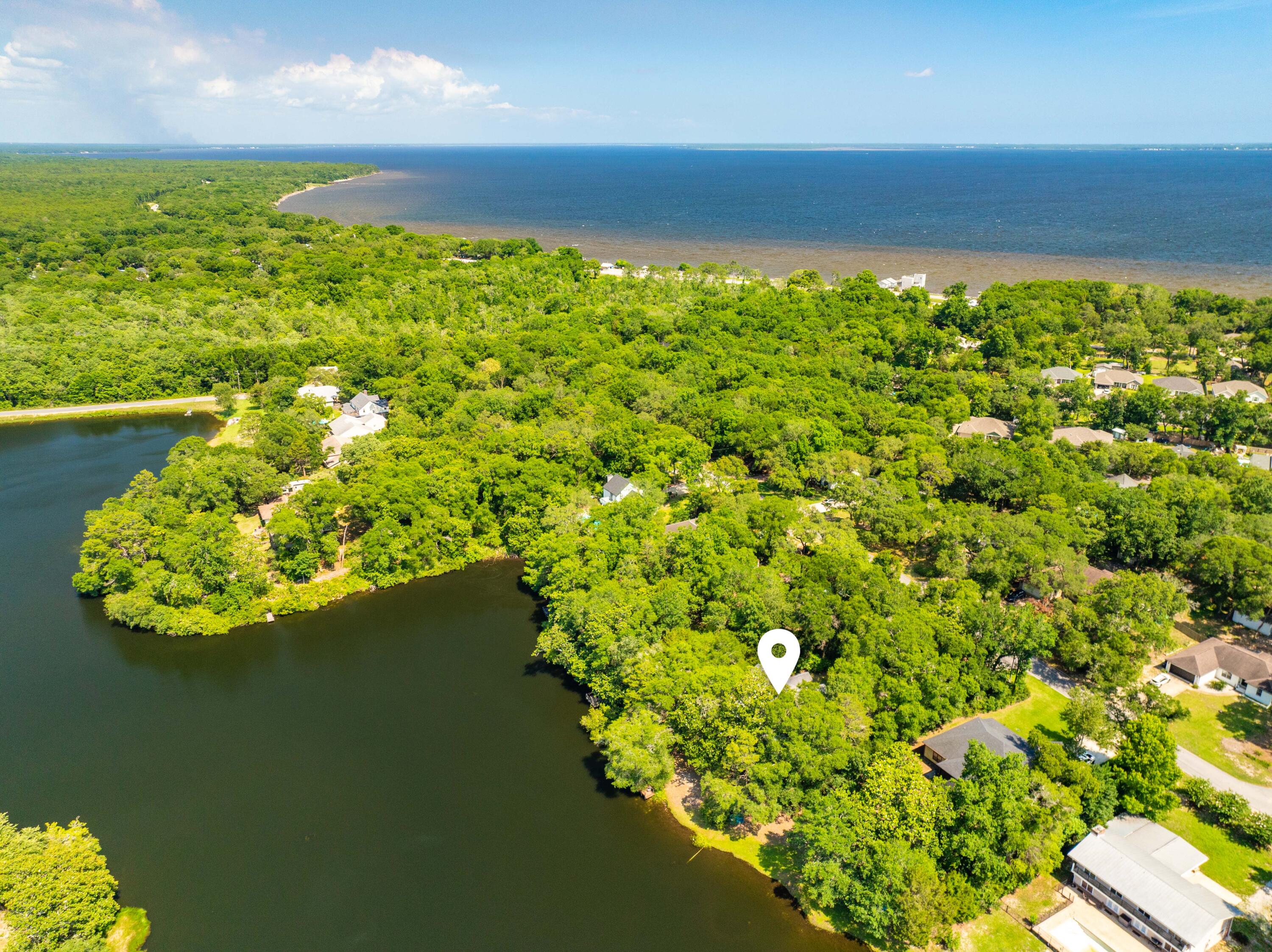 LAKE SHARON ESTATES - Residential