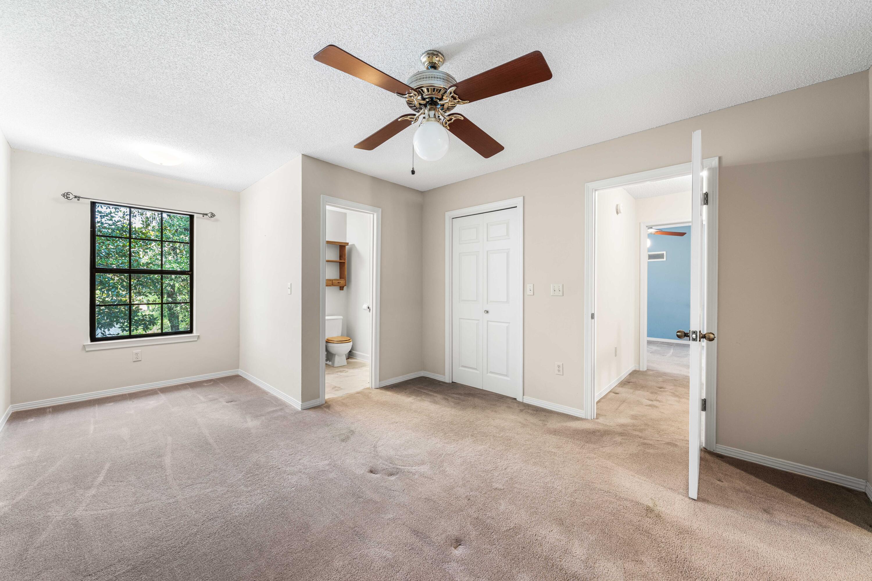 LAKE SHARON ESTATES - Residential
