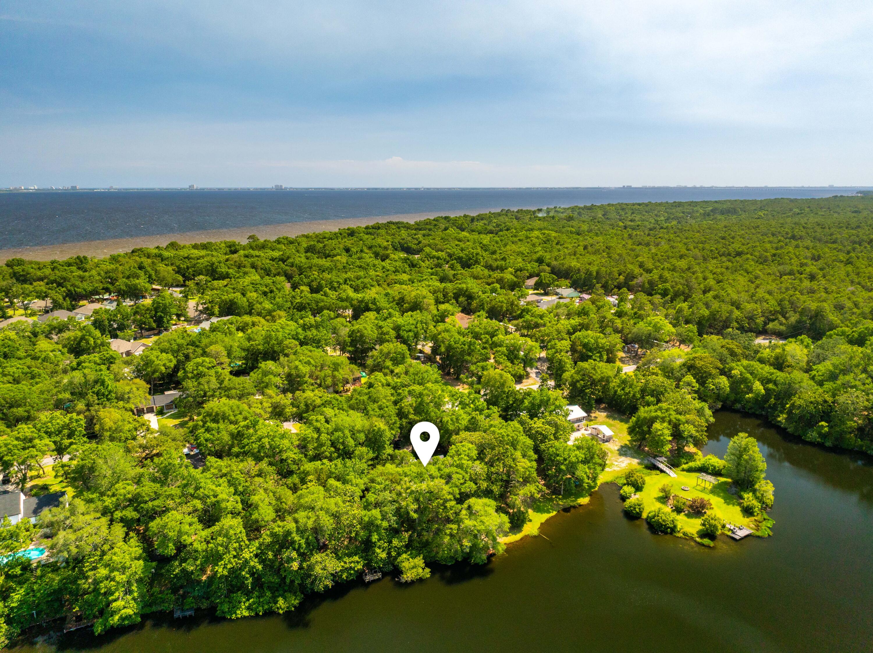 LAKE SHARON ESTATES - Residential
