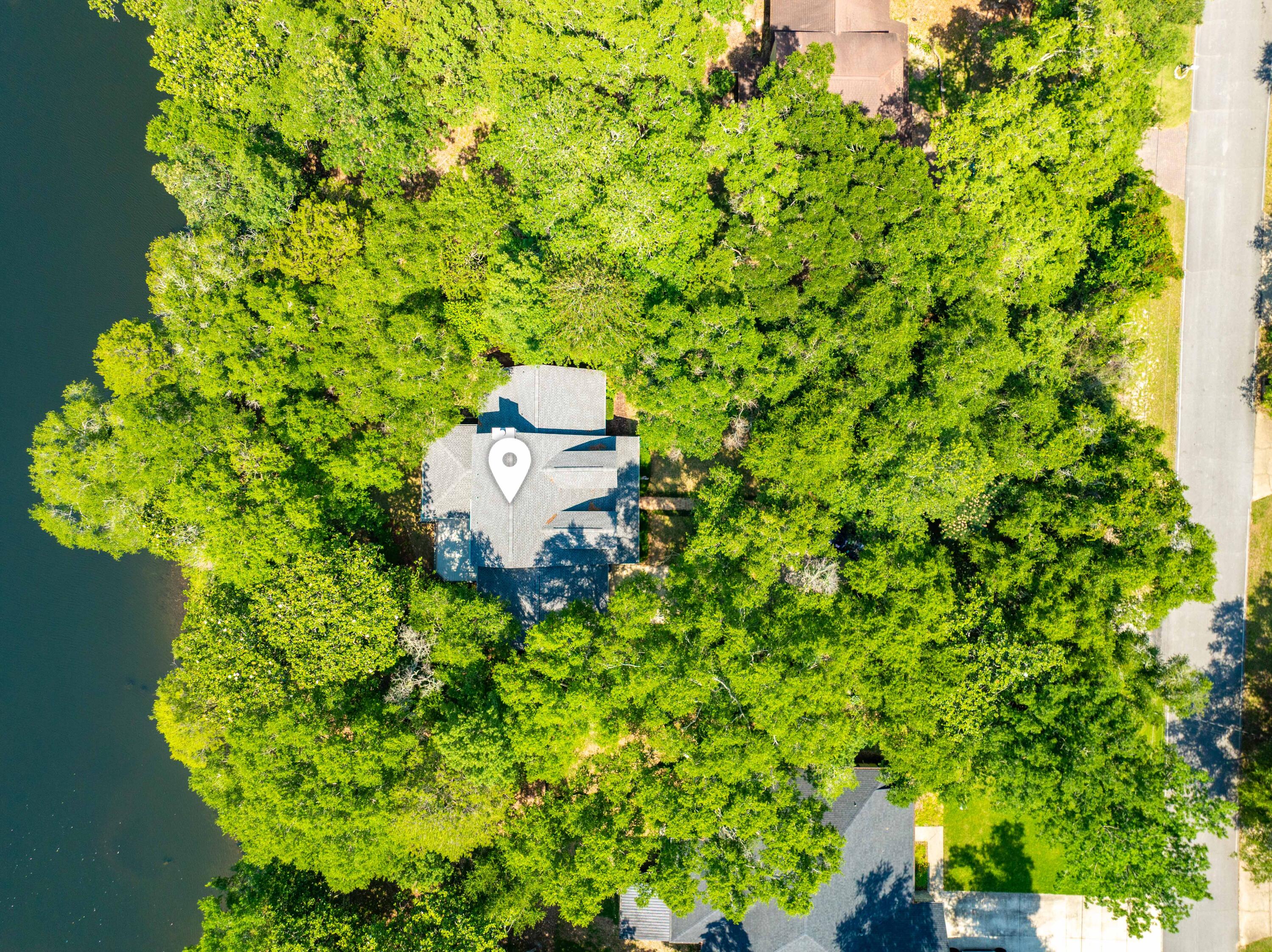 LAKE SHARON ESTATES - Residential