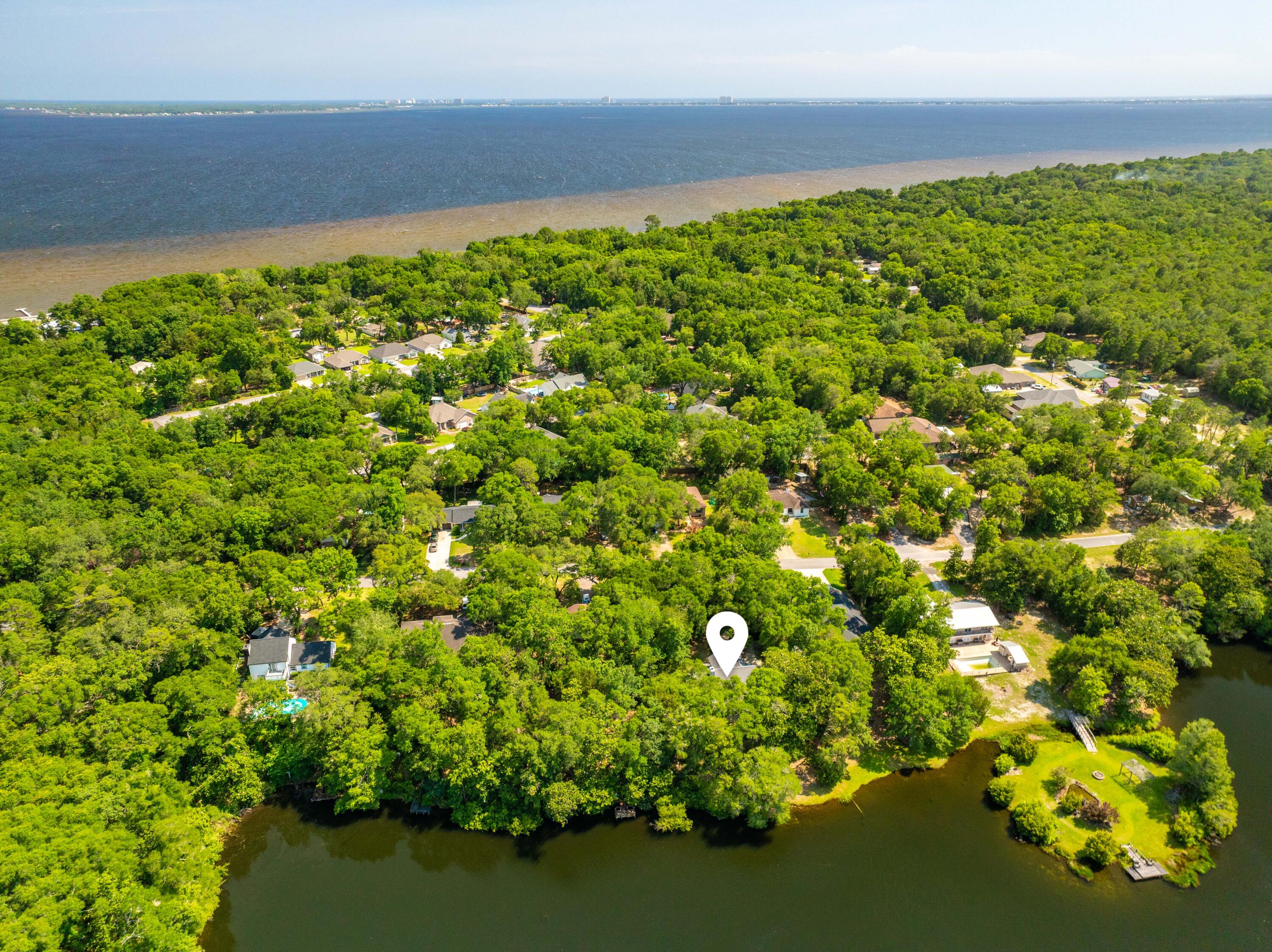 LAKE SHARON ESTATES - Residential