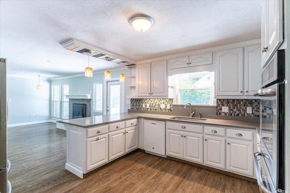 KENWOOD S/D 3RD ADDN - Residential Lease
